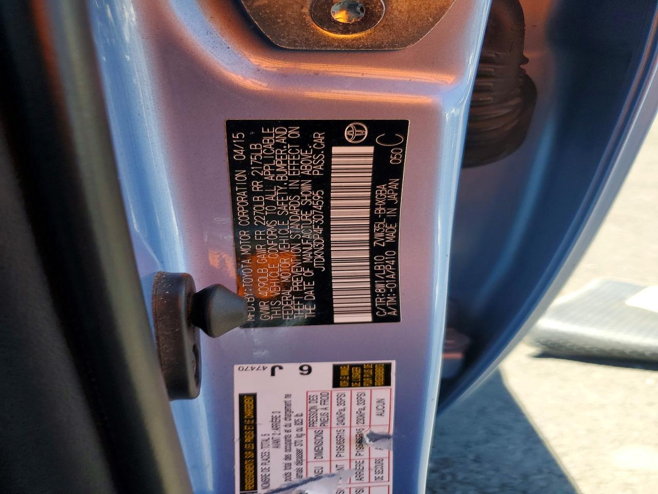 2015 Toyota Prius Plug-in Hybrid Advanced Blue vin: JTDKN3DP4F3074595