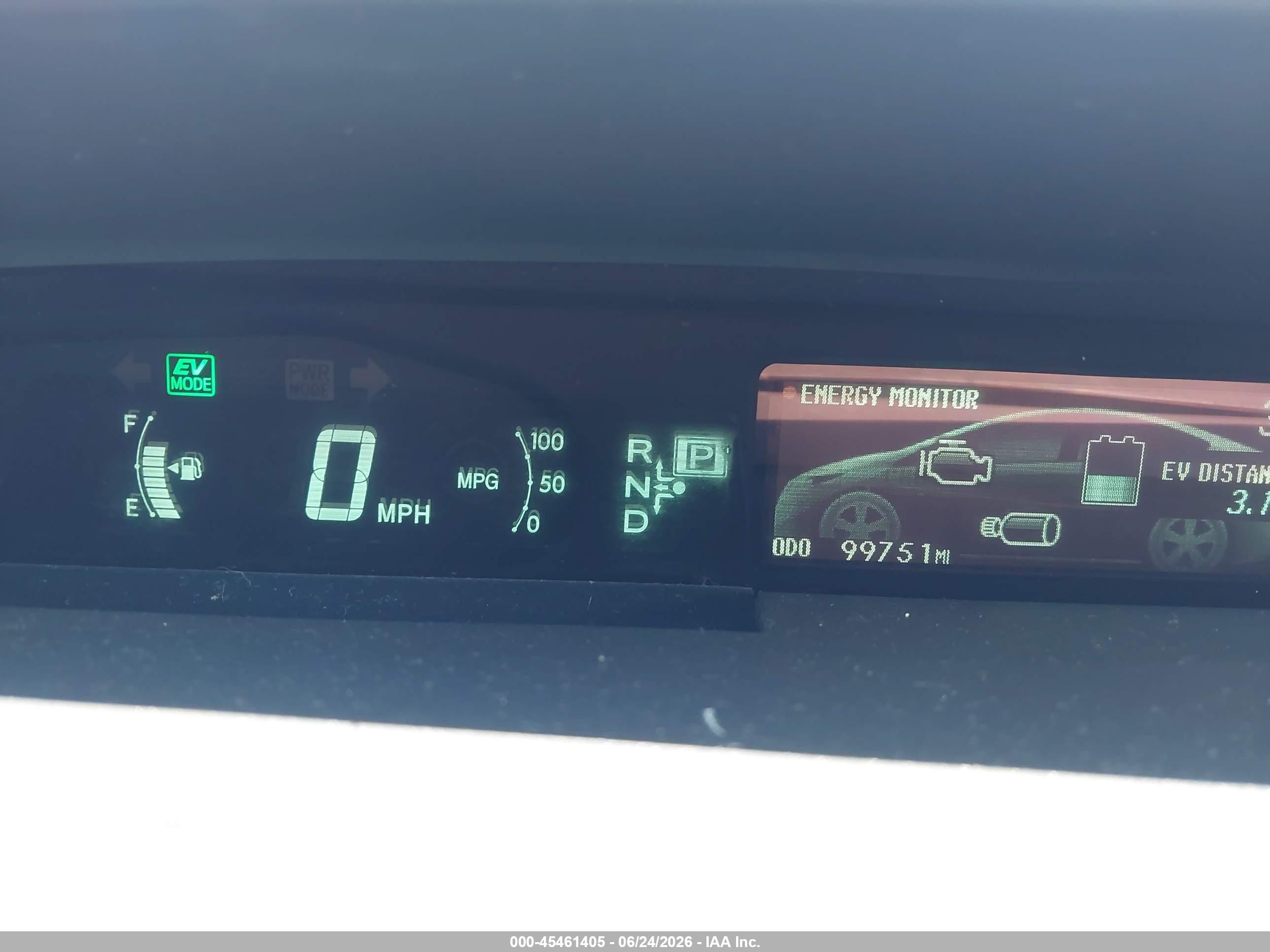 2012 Toyota Prius Plug-in Advanced Silver vin: JTDKN3DP5C3010948