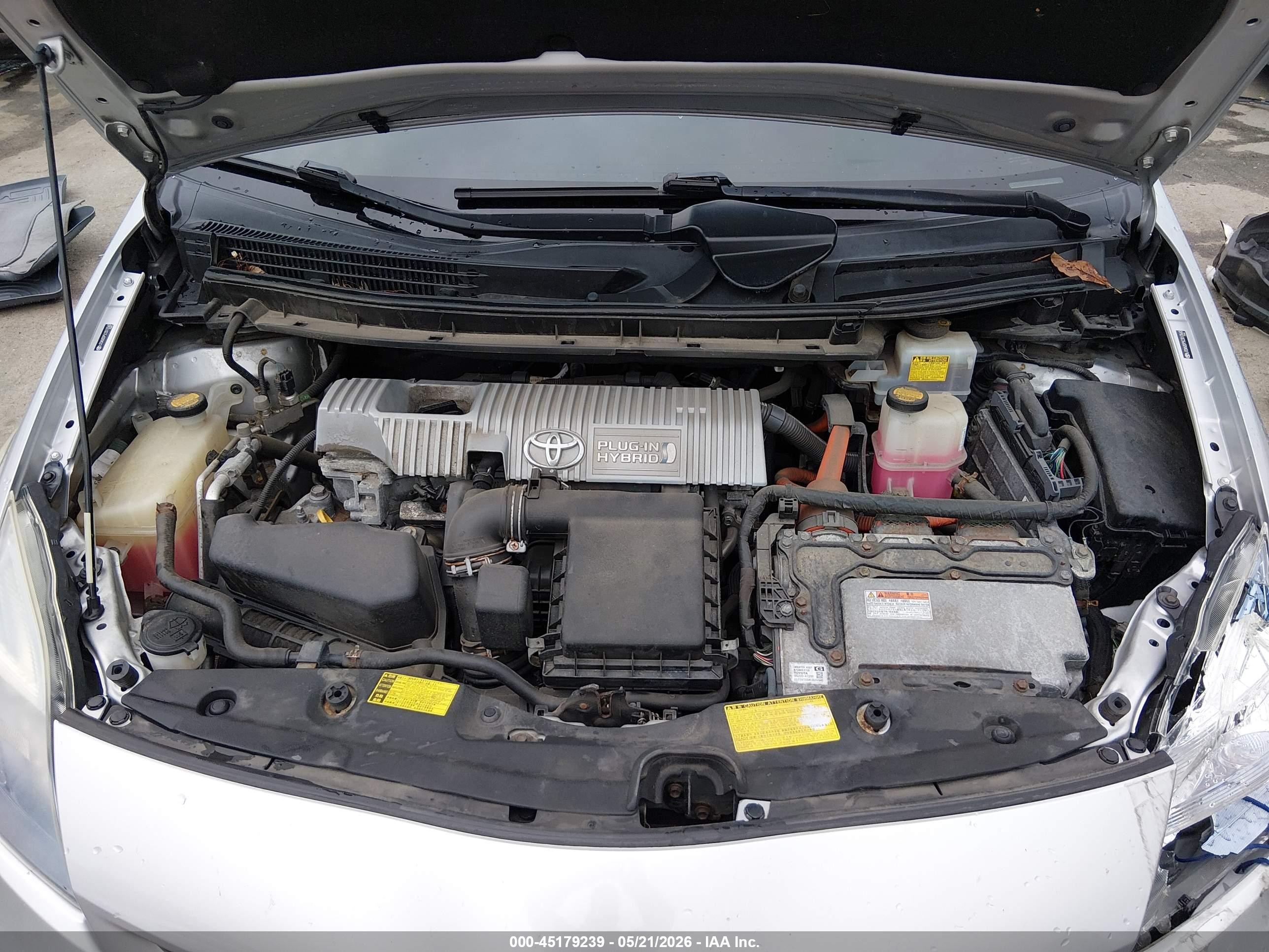 2012 Toyota Prius Plug-in Advanced Silver vin: JTDKN3DP5C3013560