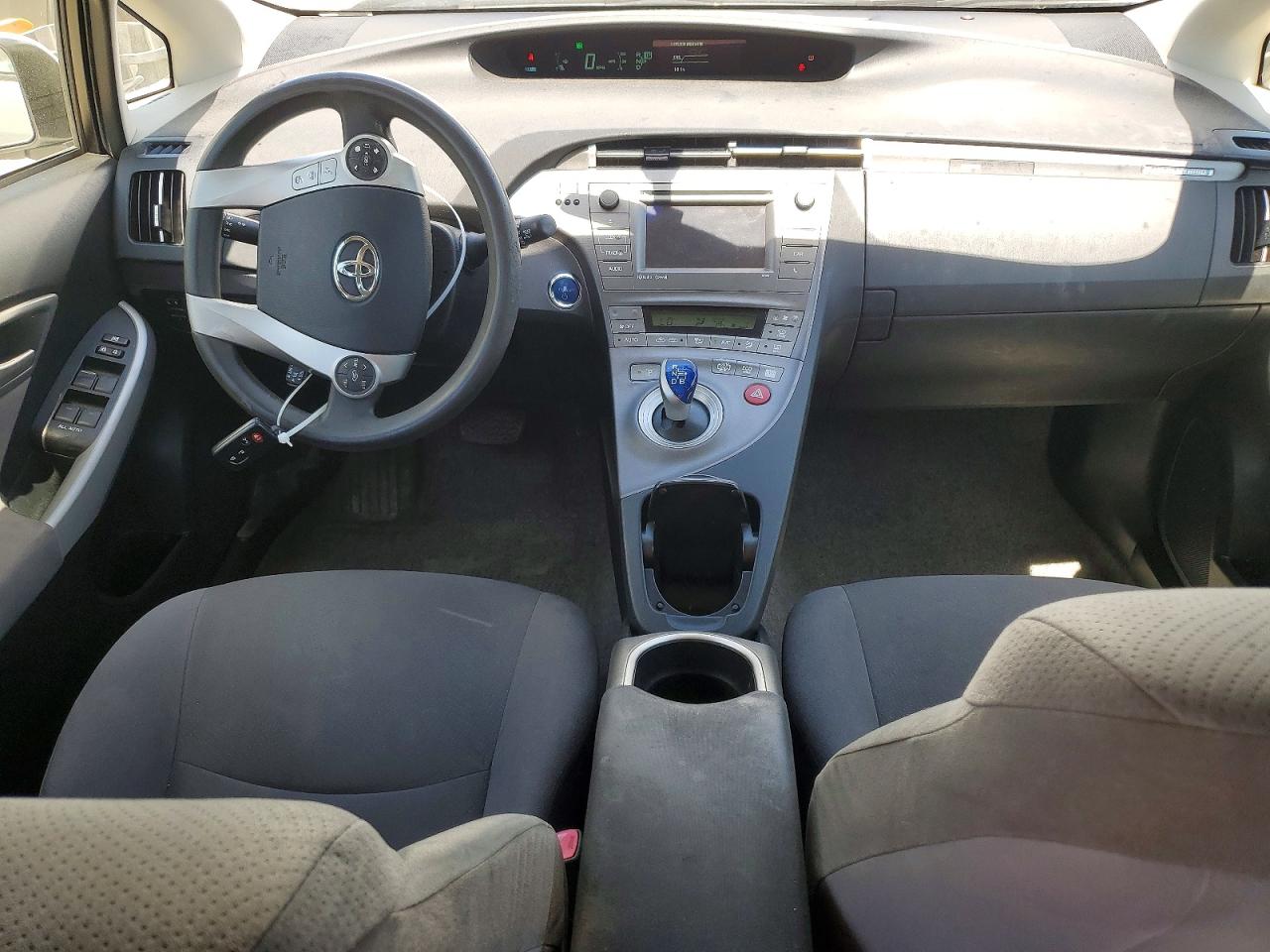 2012 Toyota Prius Plug-in Hybrid Base Белый vin: JTDKN3DP5C3023781