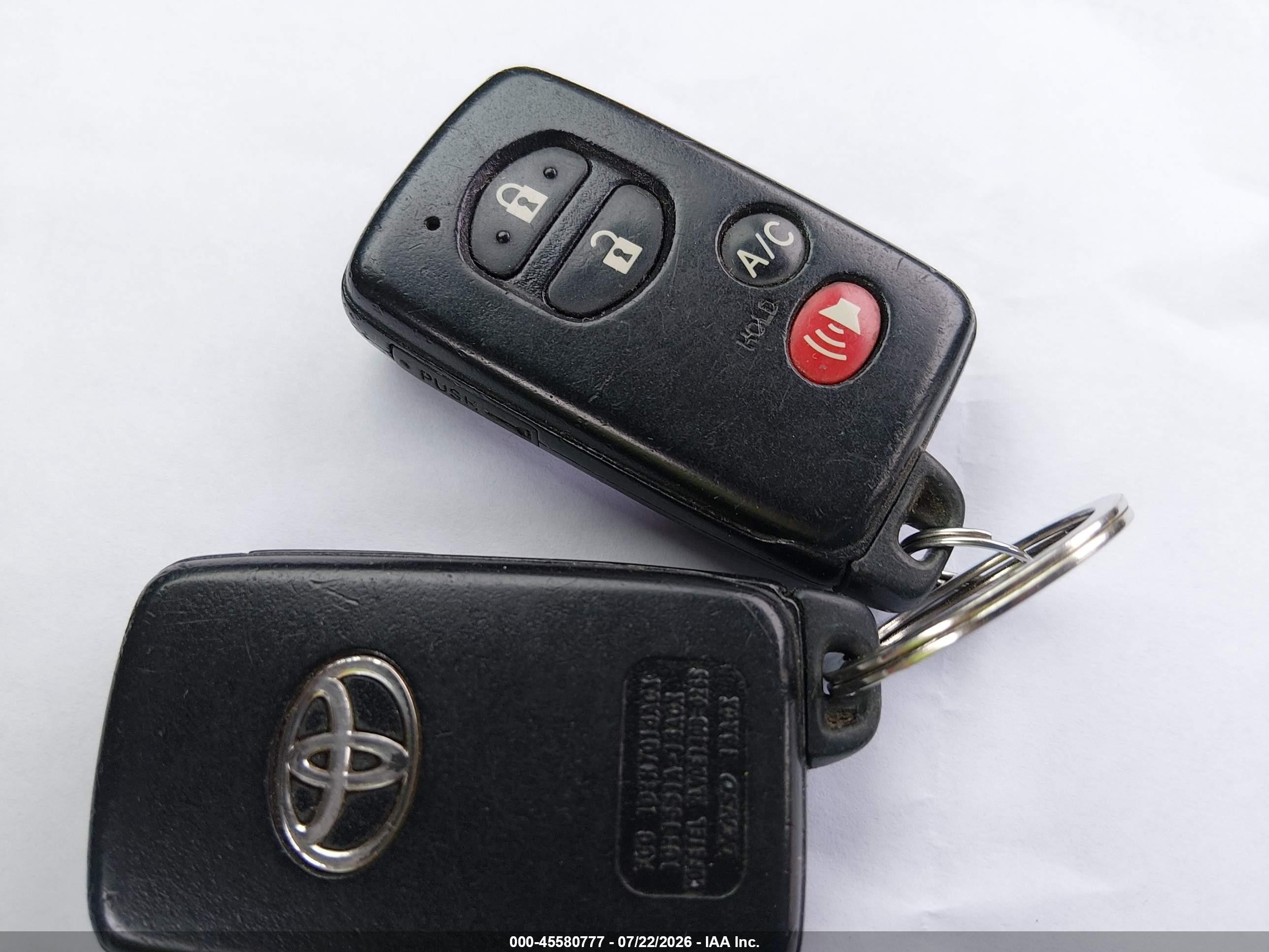 2014 Toyota Prius Plug-in   Синий vin: JTDKN3DP5E3053236