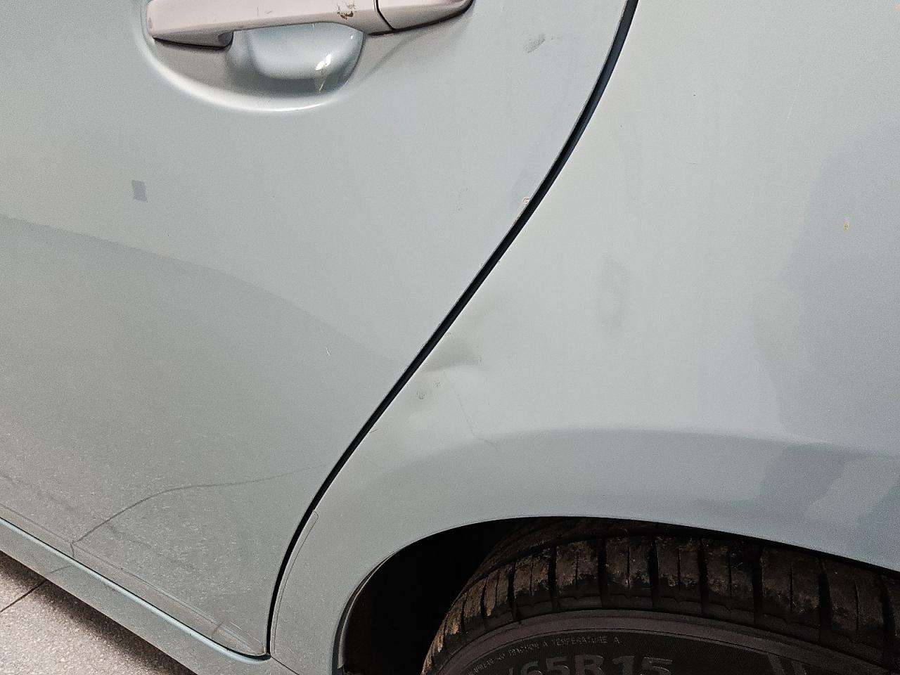 2015 Toyota Prius Plug-in Hybrid Base Green vin: JTDKN3DP5F3065842 Damage: Left Qtr Panel, Dent(S) W/ Paint Dmg, 3 To 4 Inches