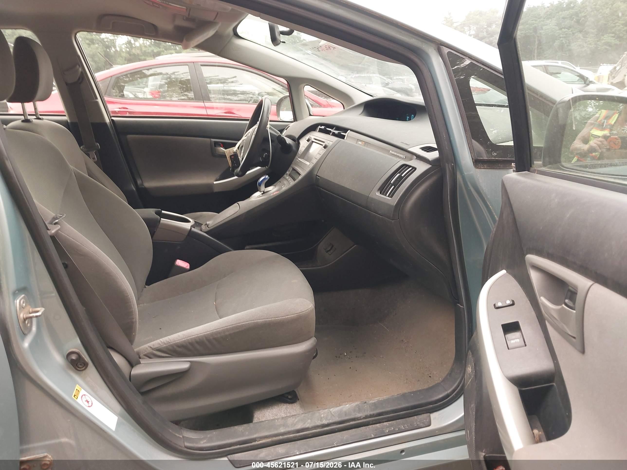 2012 Toyota Prius Plug-in   Blue vin: JTDKN3DP6C3002096