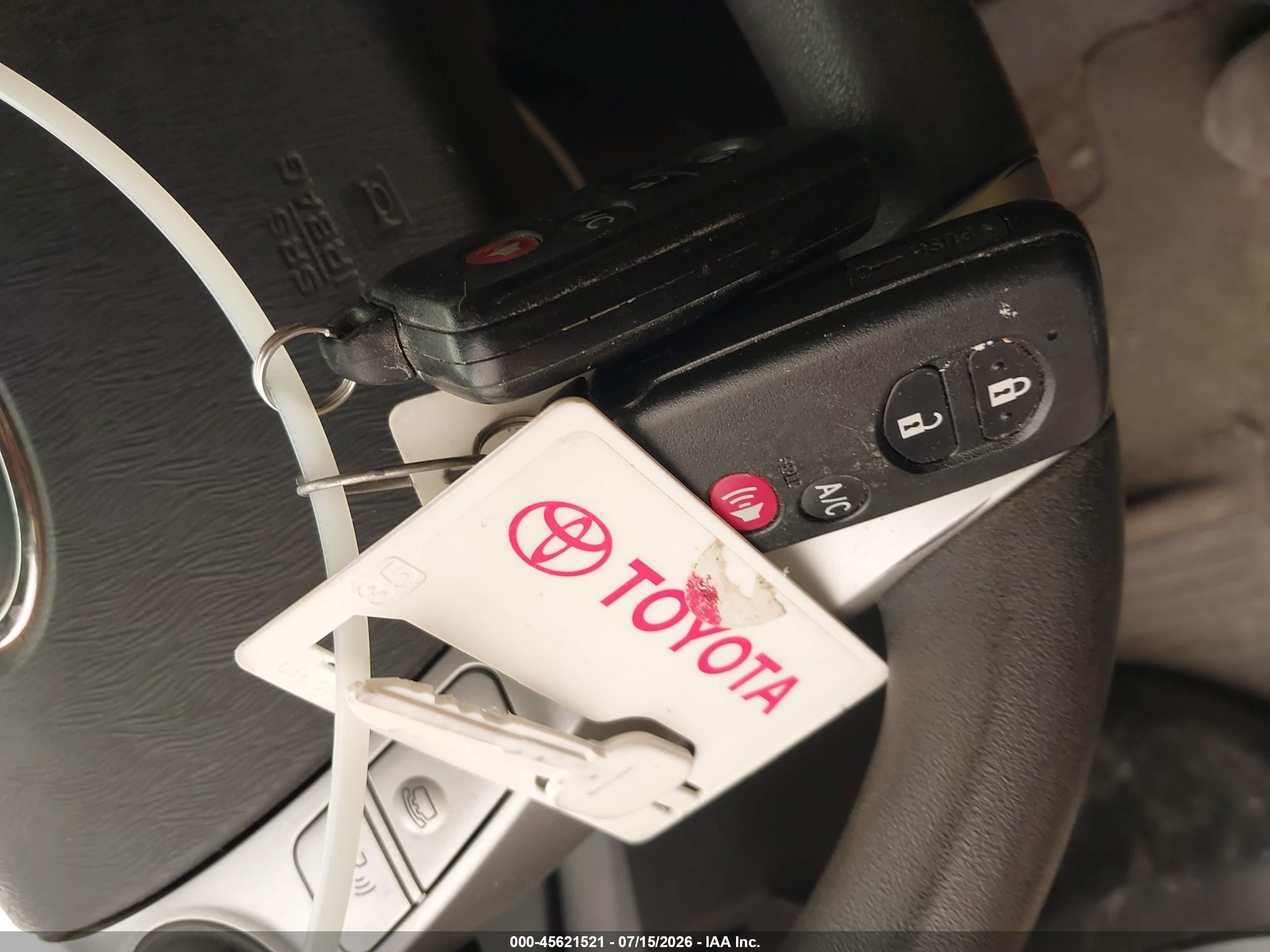 2012 Toyota Prius Plug-in   Blue vin: JTDKN3DP6C3002096