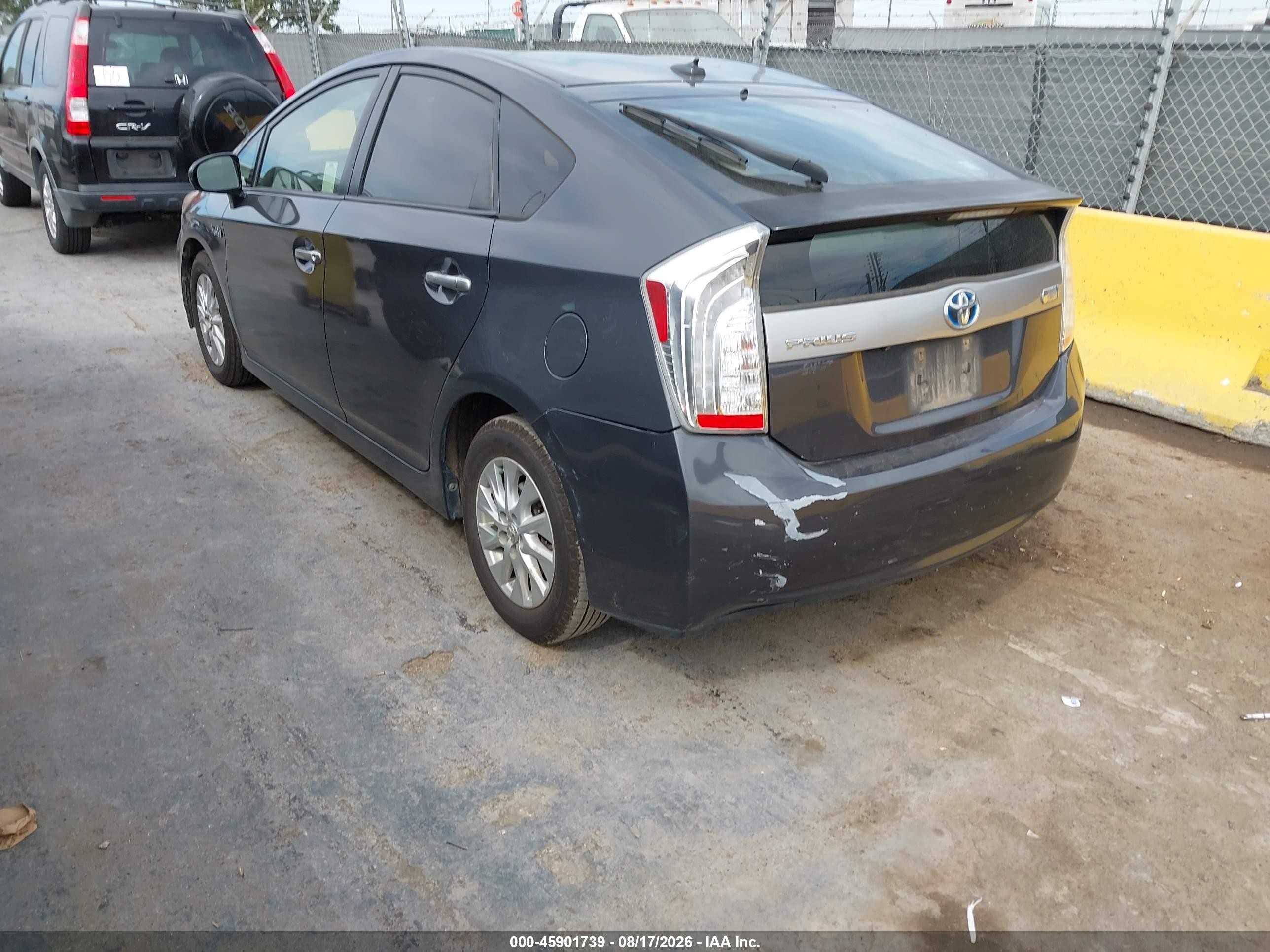 2012 Toyota Prius Plug-in   Gray vin: JTDKN3DP6C3016452