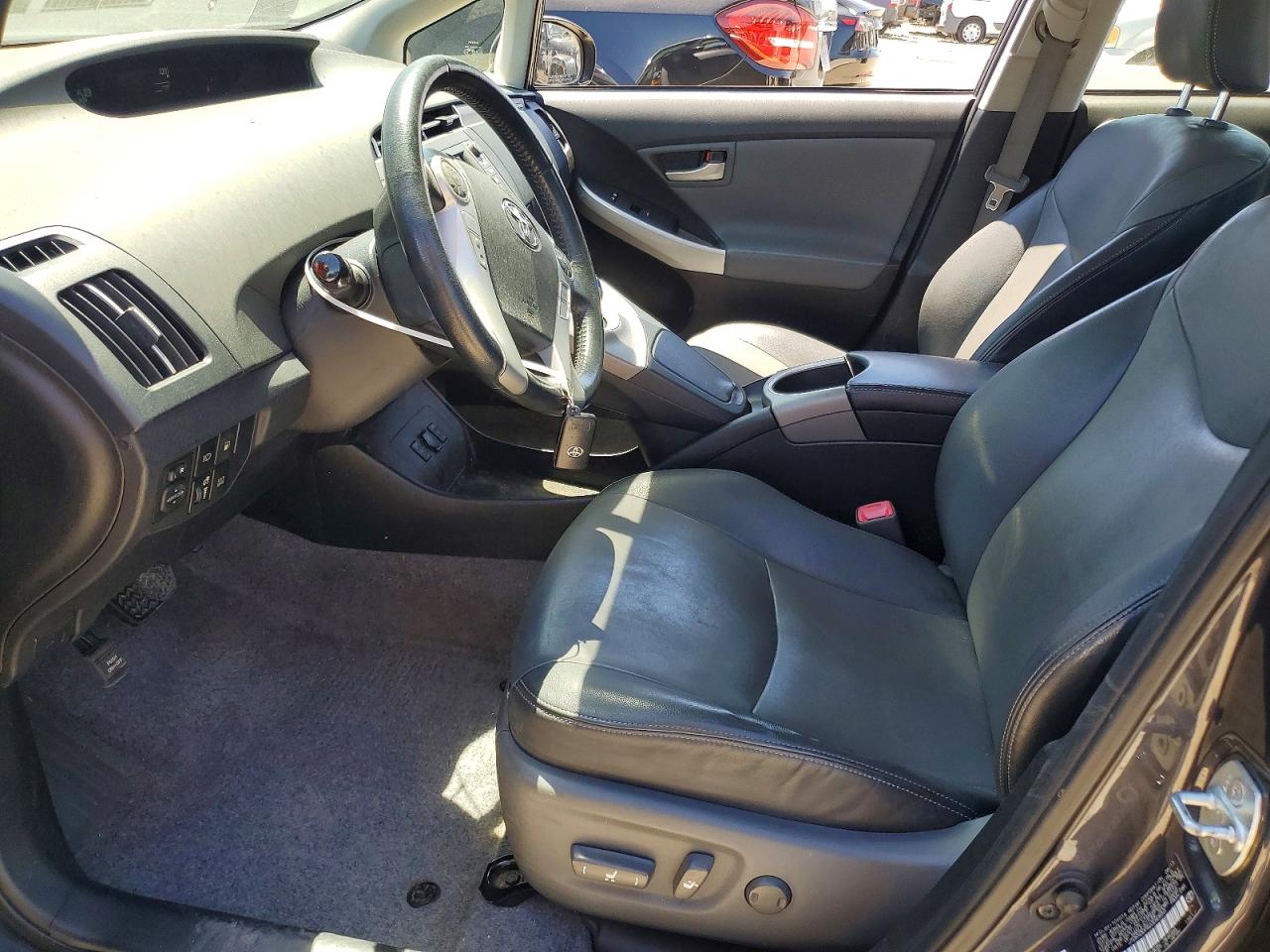 2013 Toyota Prius Plug-in Hybrid Advanced Charcoal vin: JTDKN3DP6D3043653