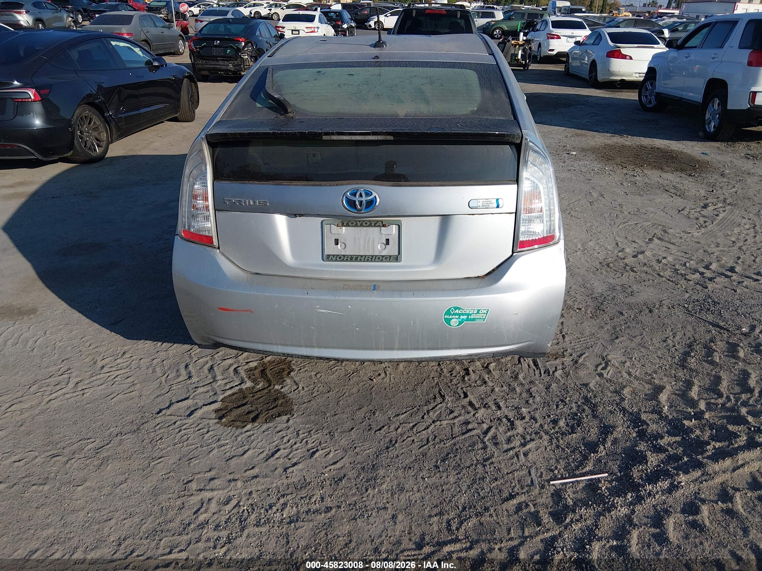 2014 Toyota Prius Plug-in   Silver vin: JTDKN3DP6E3051236