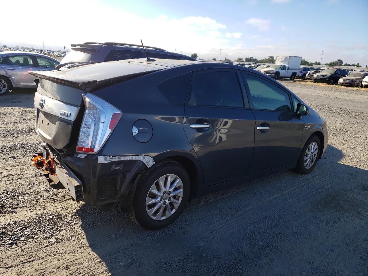 2014 Toyota Prius Plug-in Hybrid Advanced Gray vin: JTDKN3DP6E3058560