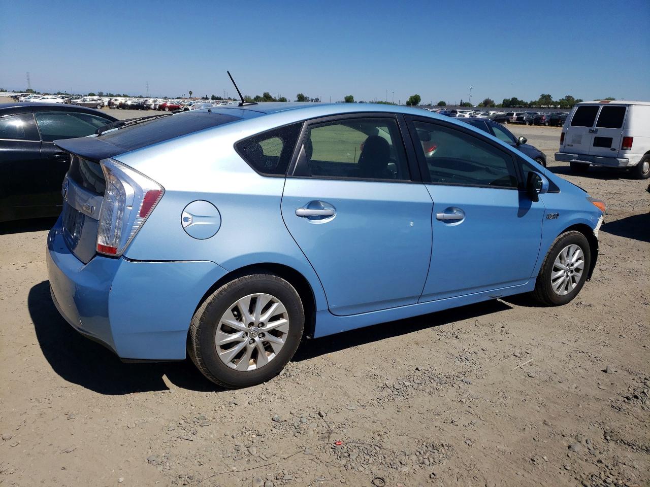 2012 Toyota Prius Plug-in Hybrid Advanced Blue vin: JTDKN3DP7C3011891