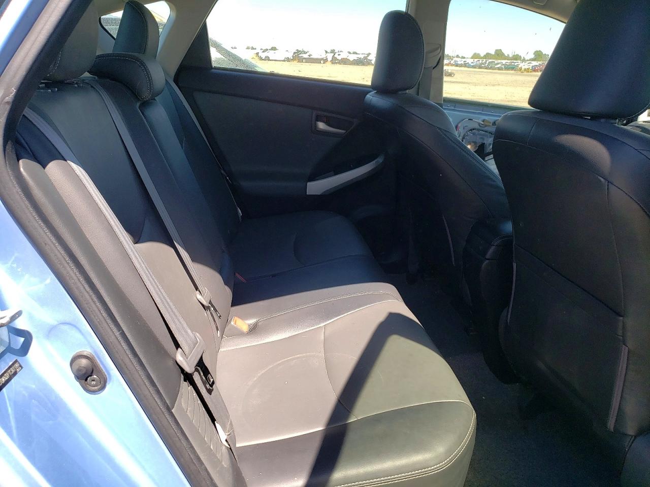 2012 Toyota Prius Plug-in Hybrid Advanced Blue vin: JTDKN3DP7C3011891