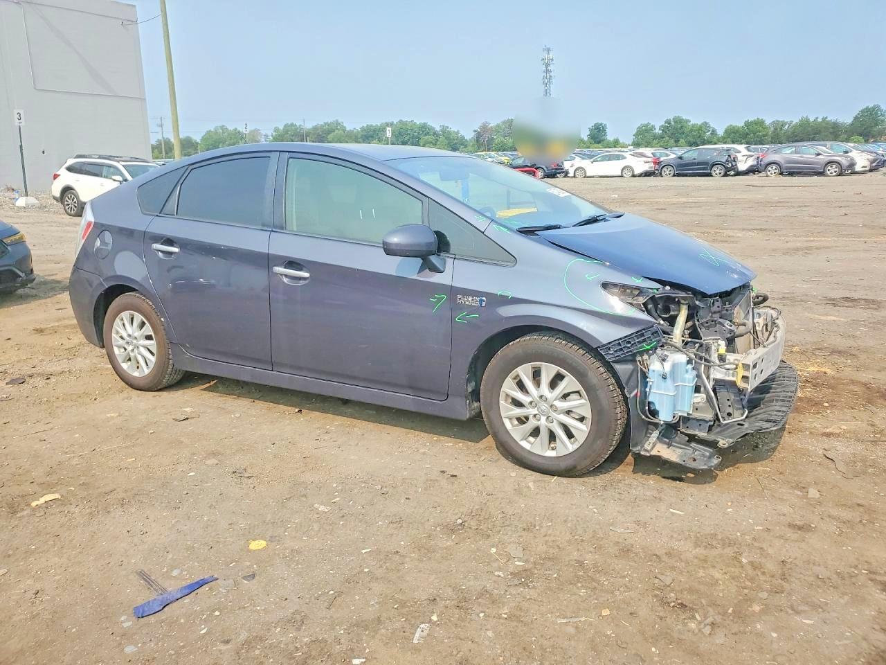 2013 Toyota Prius Plug-in Hybrid Base Gray vin: JTDKN3DP7D3032175