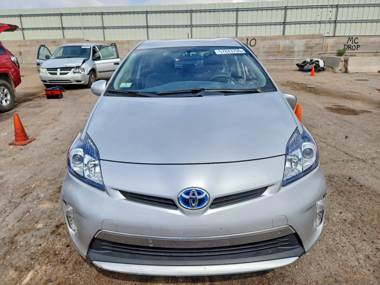 2013 Toyota Prius Plug-in Hybrid Base Silver vin: JTDKN3DP7D3034637