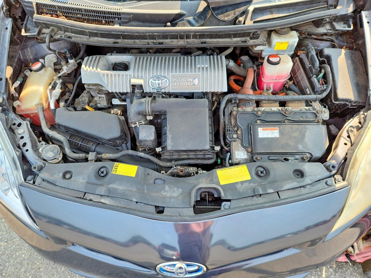 2014 Toyota Prius Plug-in Hybrid Base Charcoal vin: JTDKN3DP7E3060379
