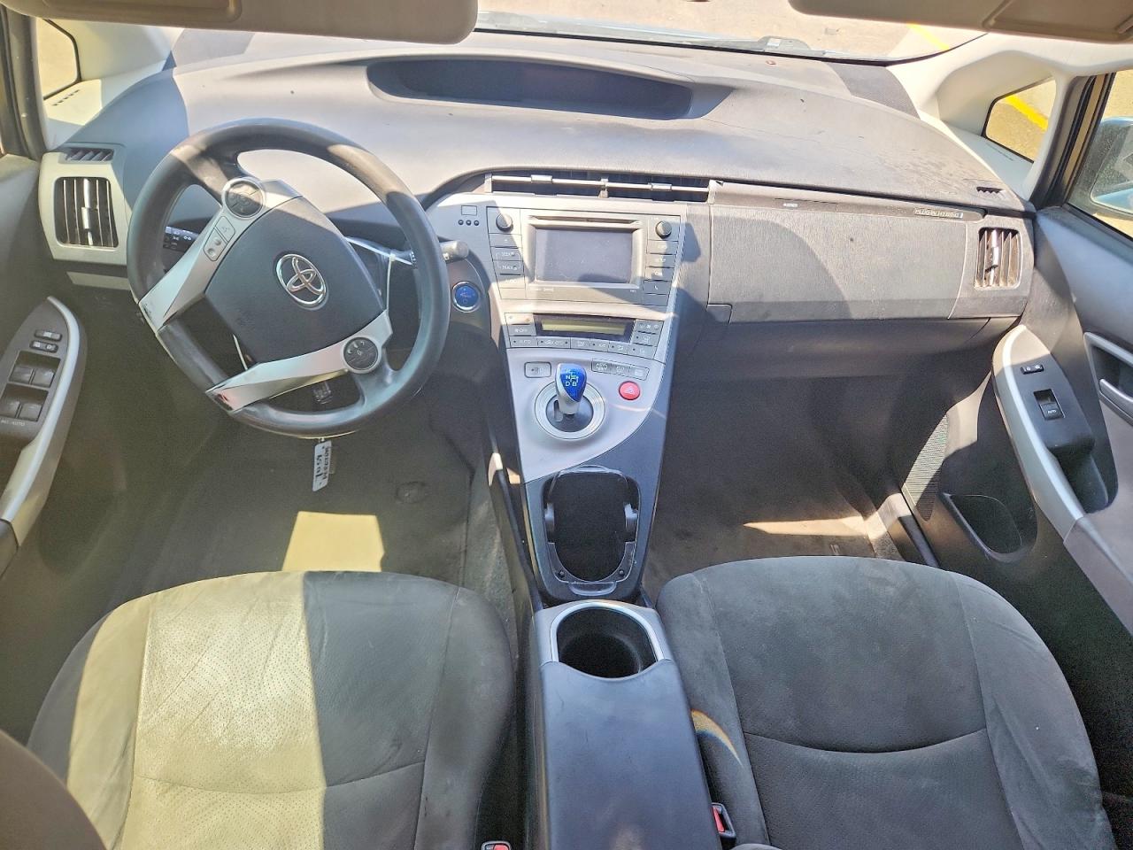 2014 Toyota Prius Plug-in Hybrid Base Blue vin: JTDKN3DP7E3060723