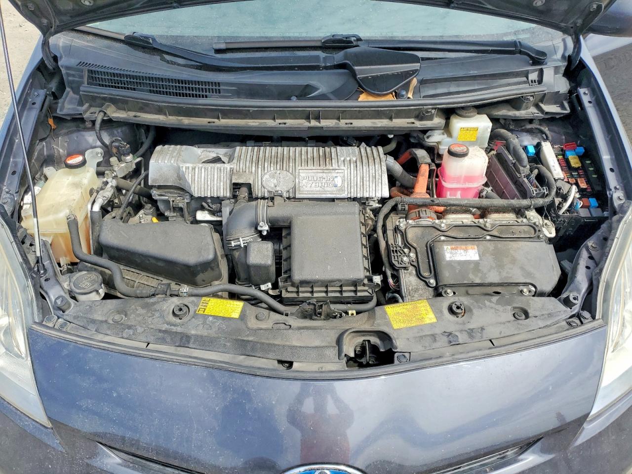 2014 Toyota Prius Plug-in Hybrid Base Gray vin: JTDKN3DP7E3063864