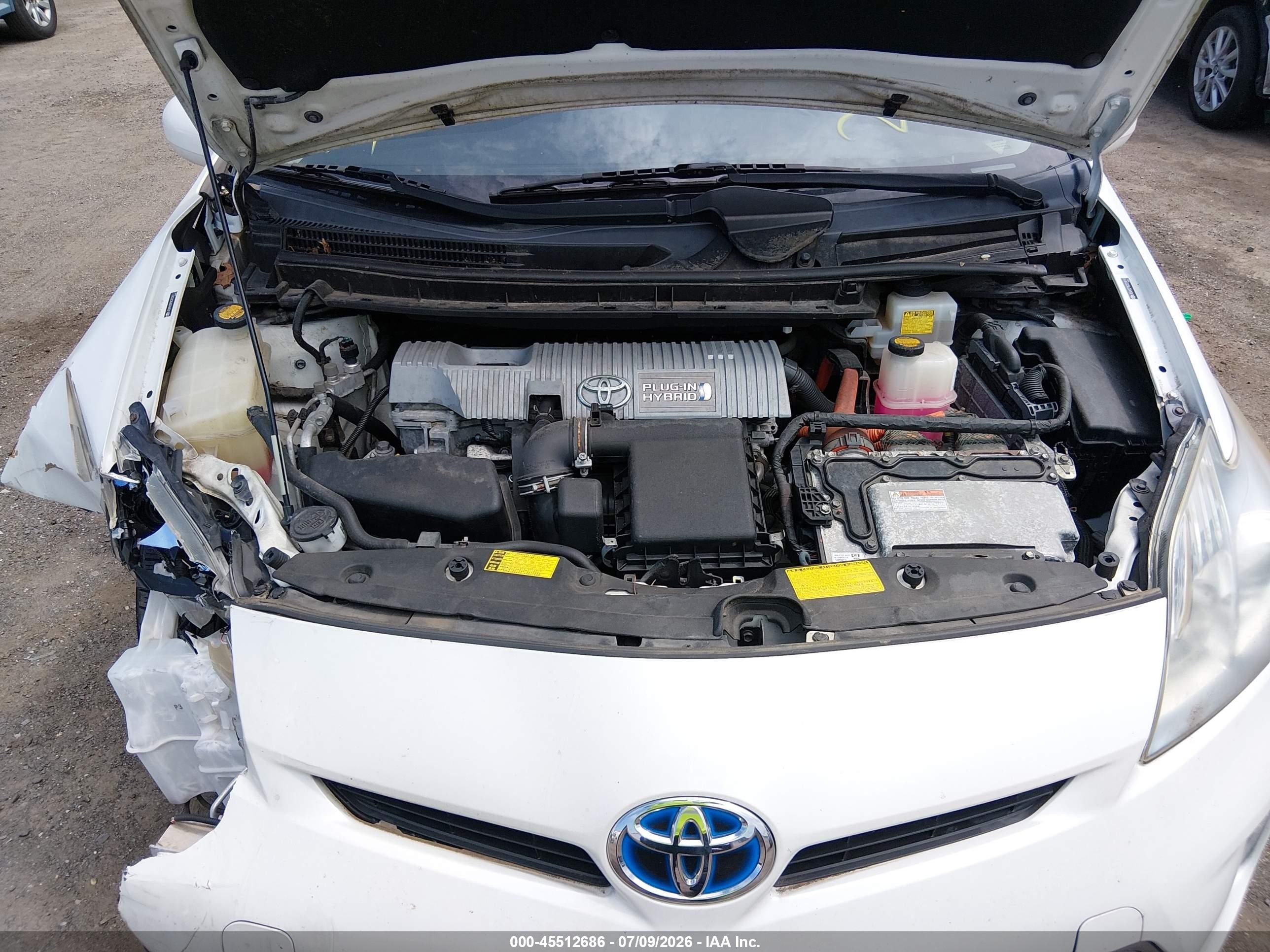 2012 Toyota Prius Plug-in   Белый vin: JTDKN3DP8C3004111