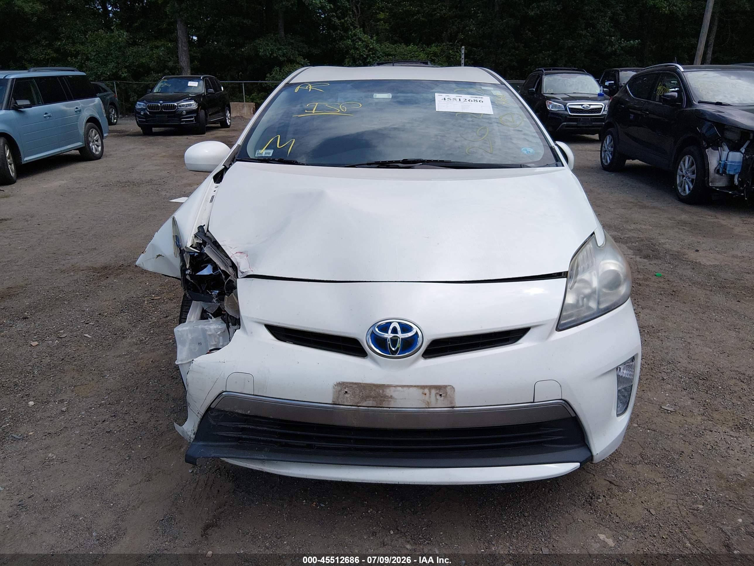 2012 Toyota Prius Plug-in   Белый vin: JTDKN3DP8C3004111