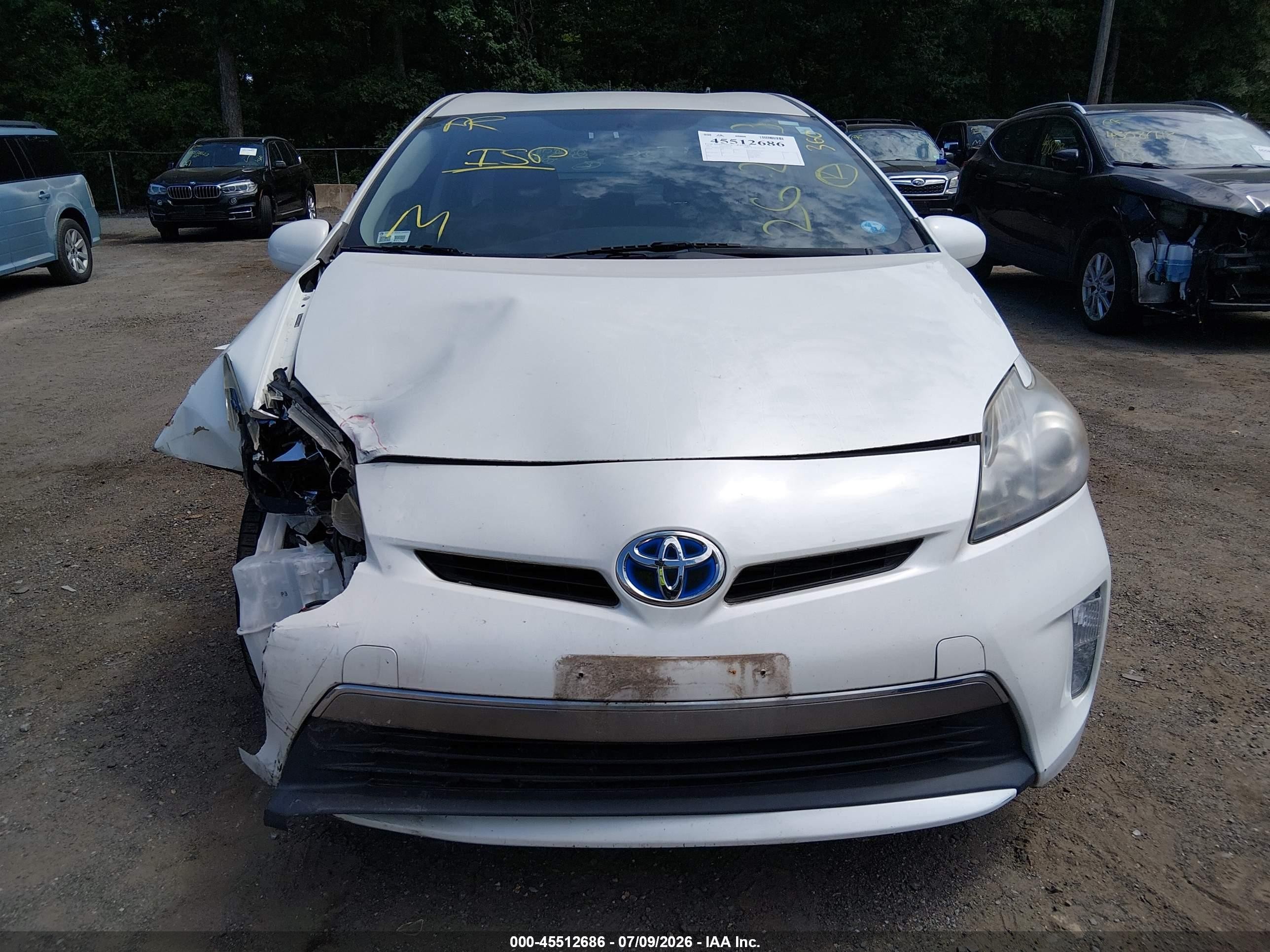 2012 Toyota Prius Plug-in   Белый vin: JTDKN3DP8C3004111