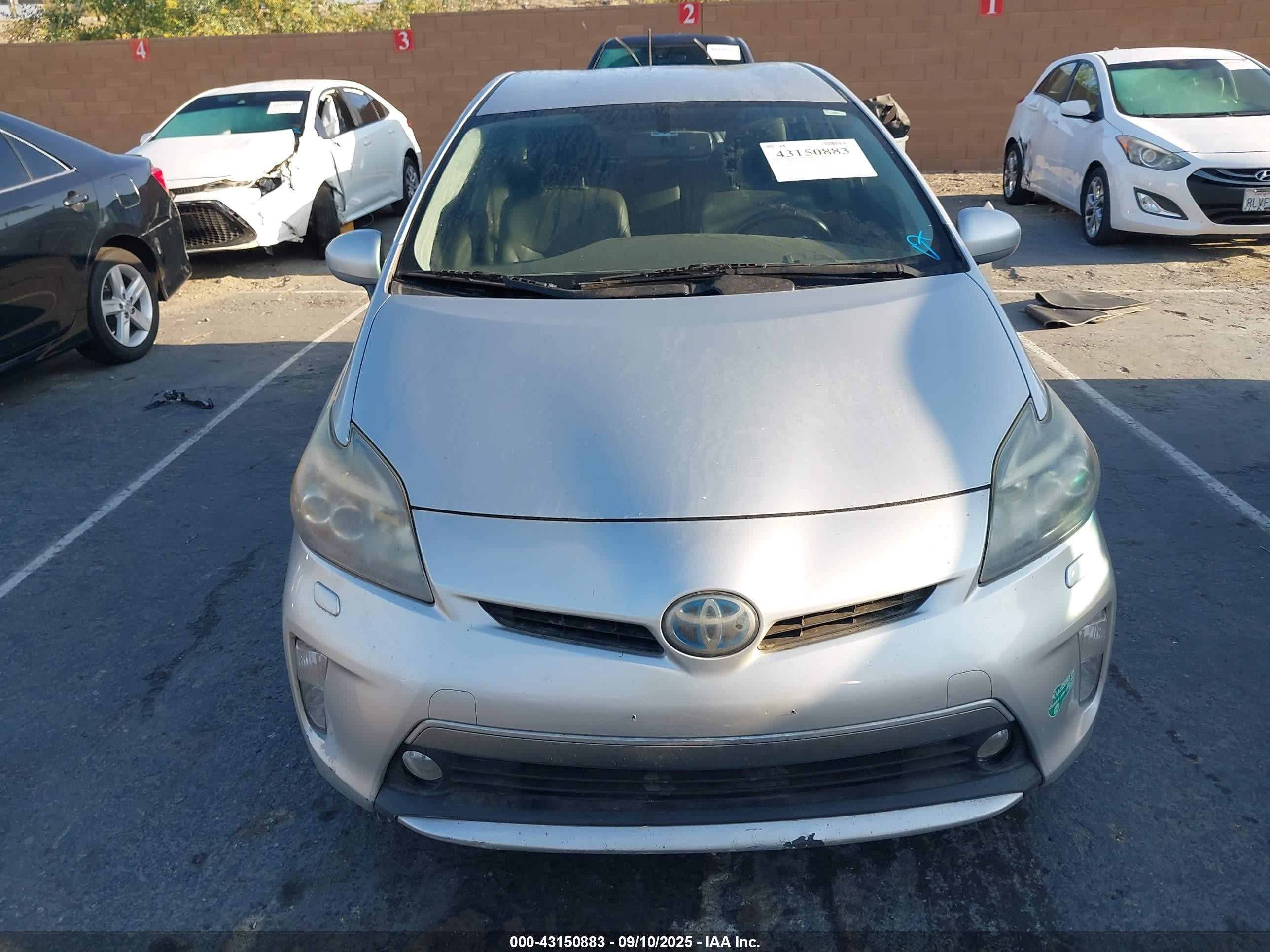 2012 Toyota Prius Plug-in Advanced Серебряный vin: JTDKN3DP8C3005758