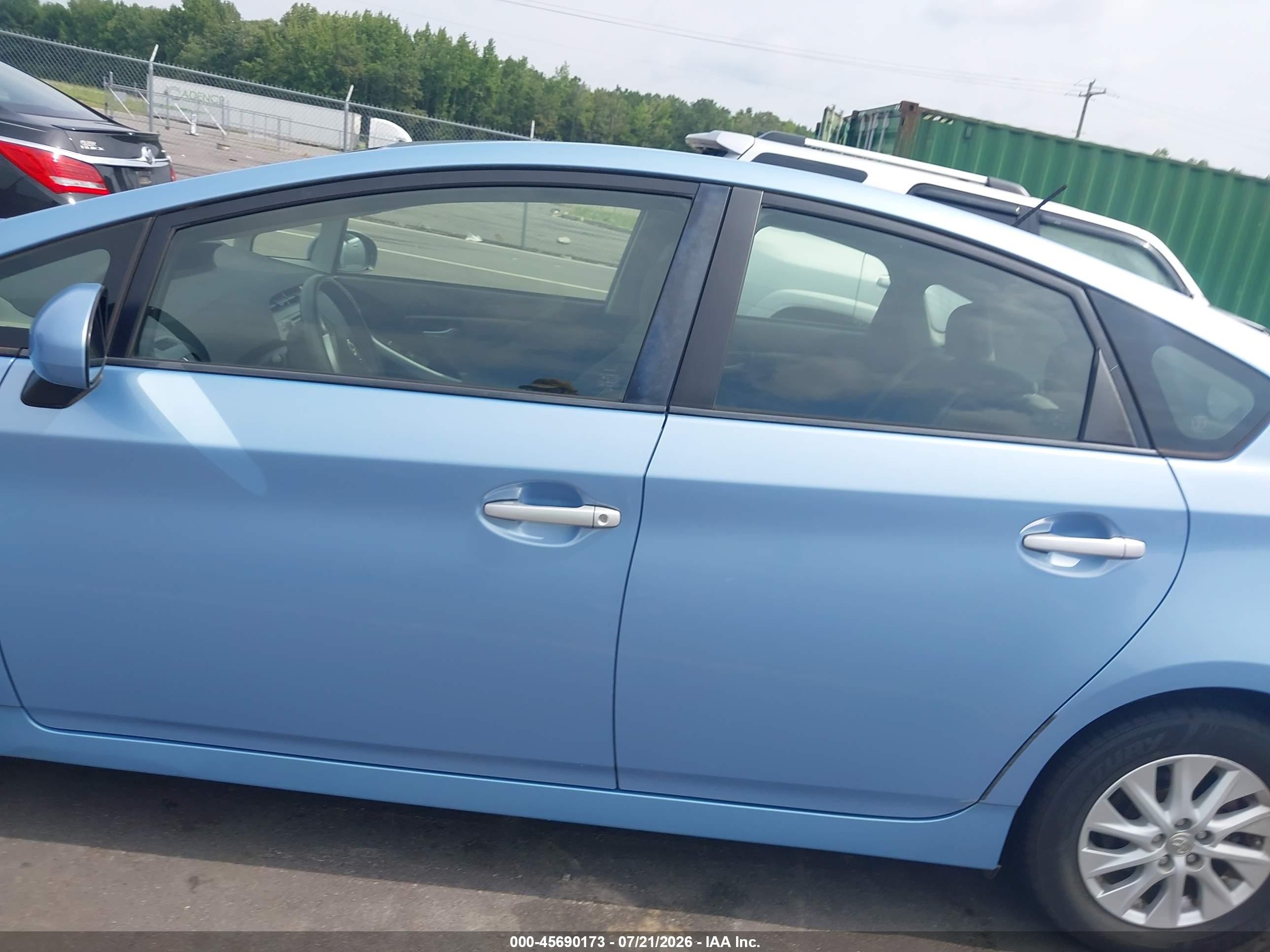 2012 Toyota Prius Plug-in   Blue vin: JTDKN3DP8C3010376