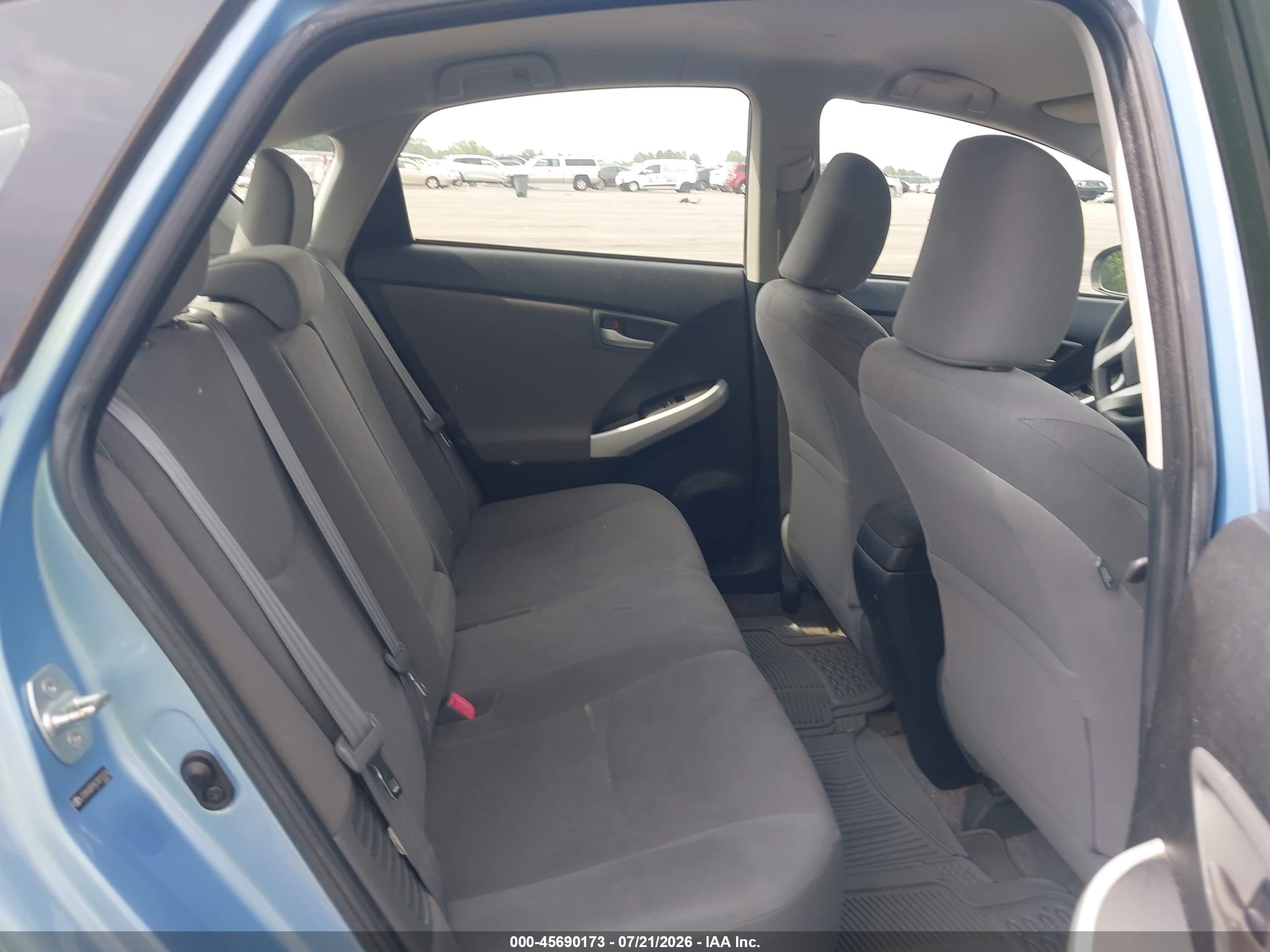 2012 Toyota Prius Plug-in   Blue vin: JTDKN3DP8C3010376
