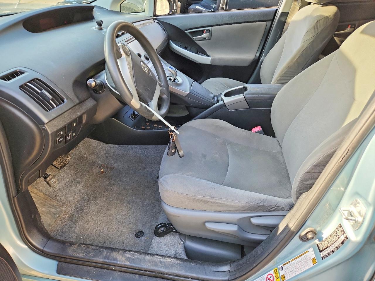 2012 Toyota Prius Plug-in Hybrid Base Green vin: JTDKN3DP8C3013553