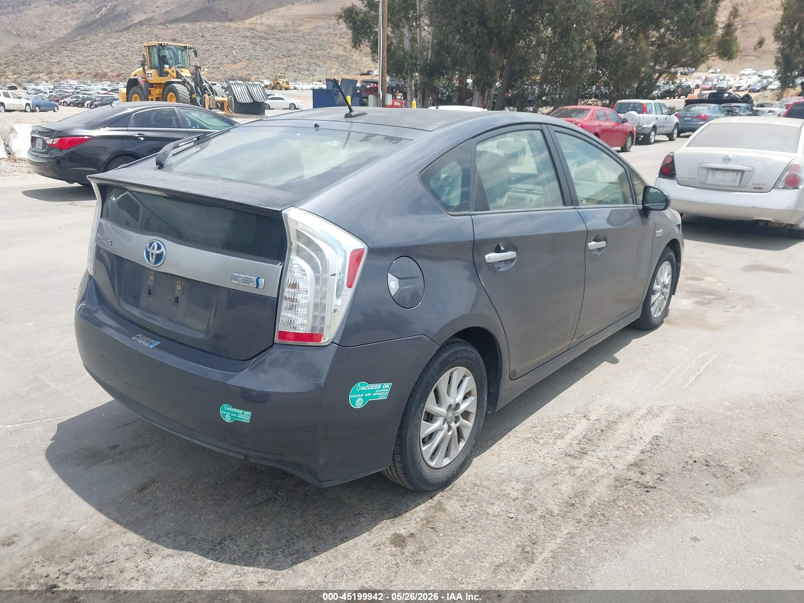 2013 Toyota Prius Plug-in Gray vin: JTDKN3DP8D3040706