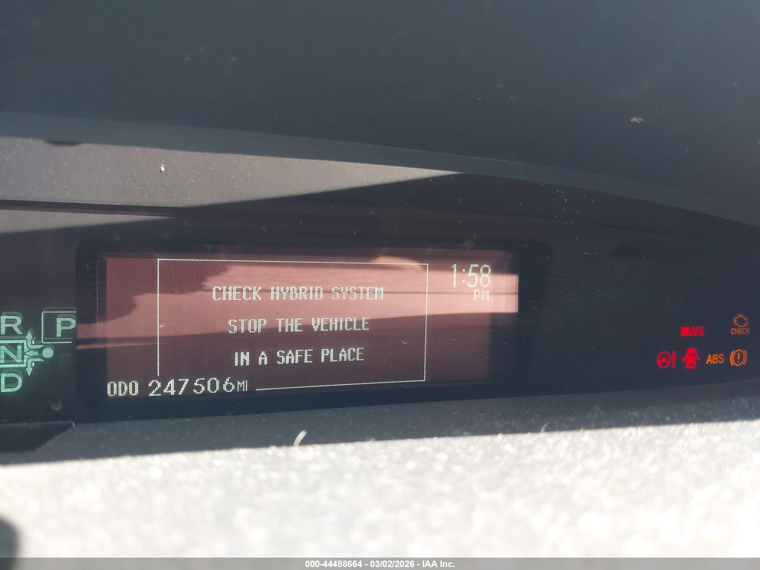 2013 Toyota Prius Plug-in   White vin: JTDKN3DP8D3044366