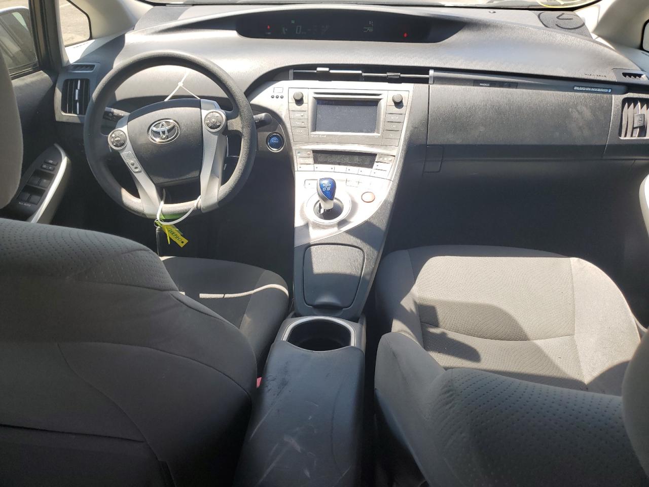 2013 Toyota Prius Plug-in White vin: JTDKN3DP8D3046702
