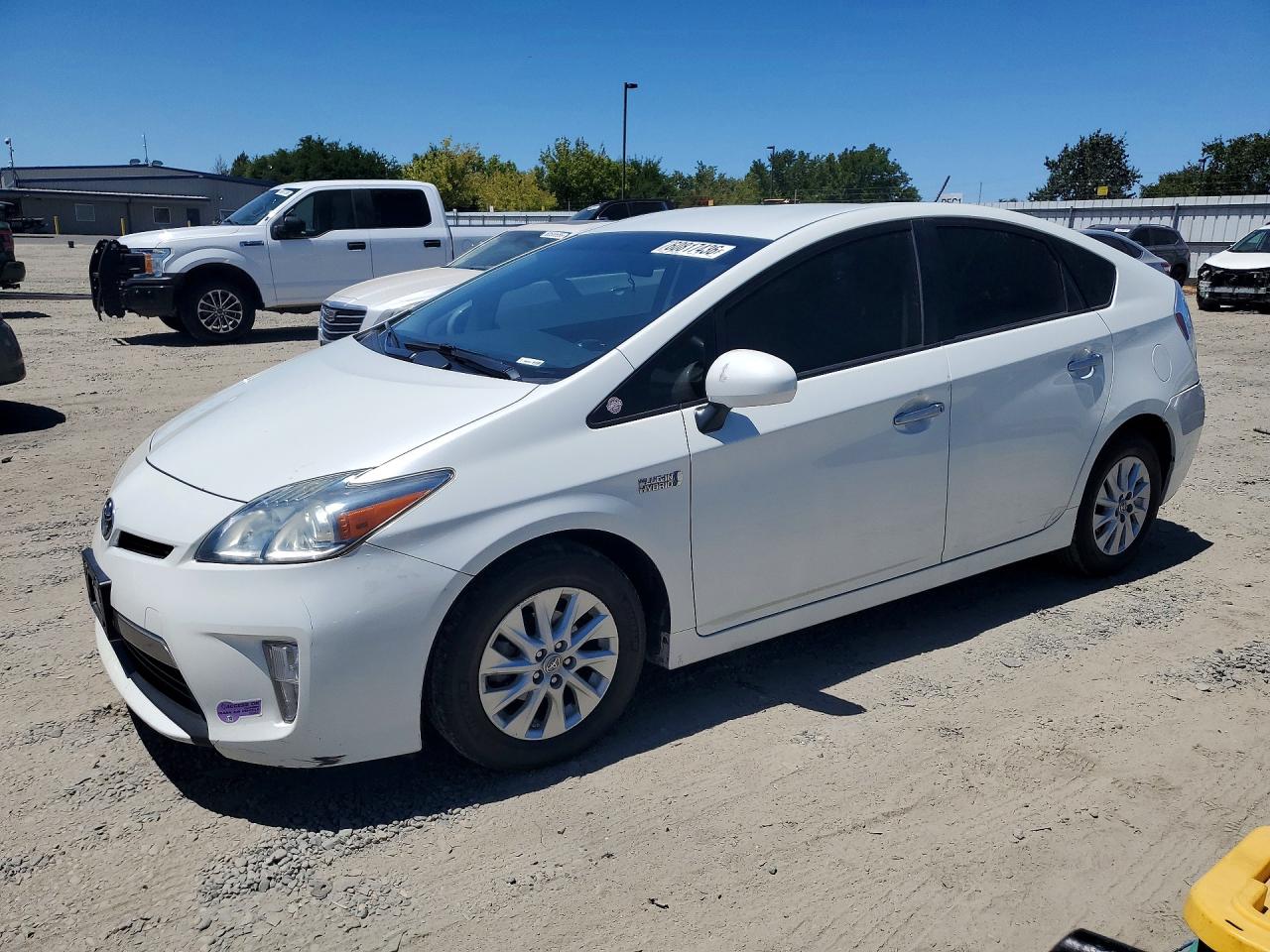 2013 Toyota Prius Plug-in Hybrid Base White vin: JTDKN3DP8D3046702