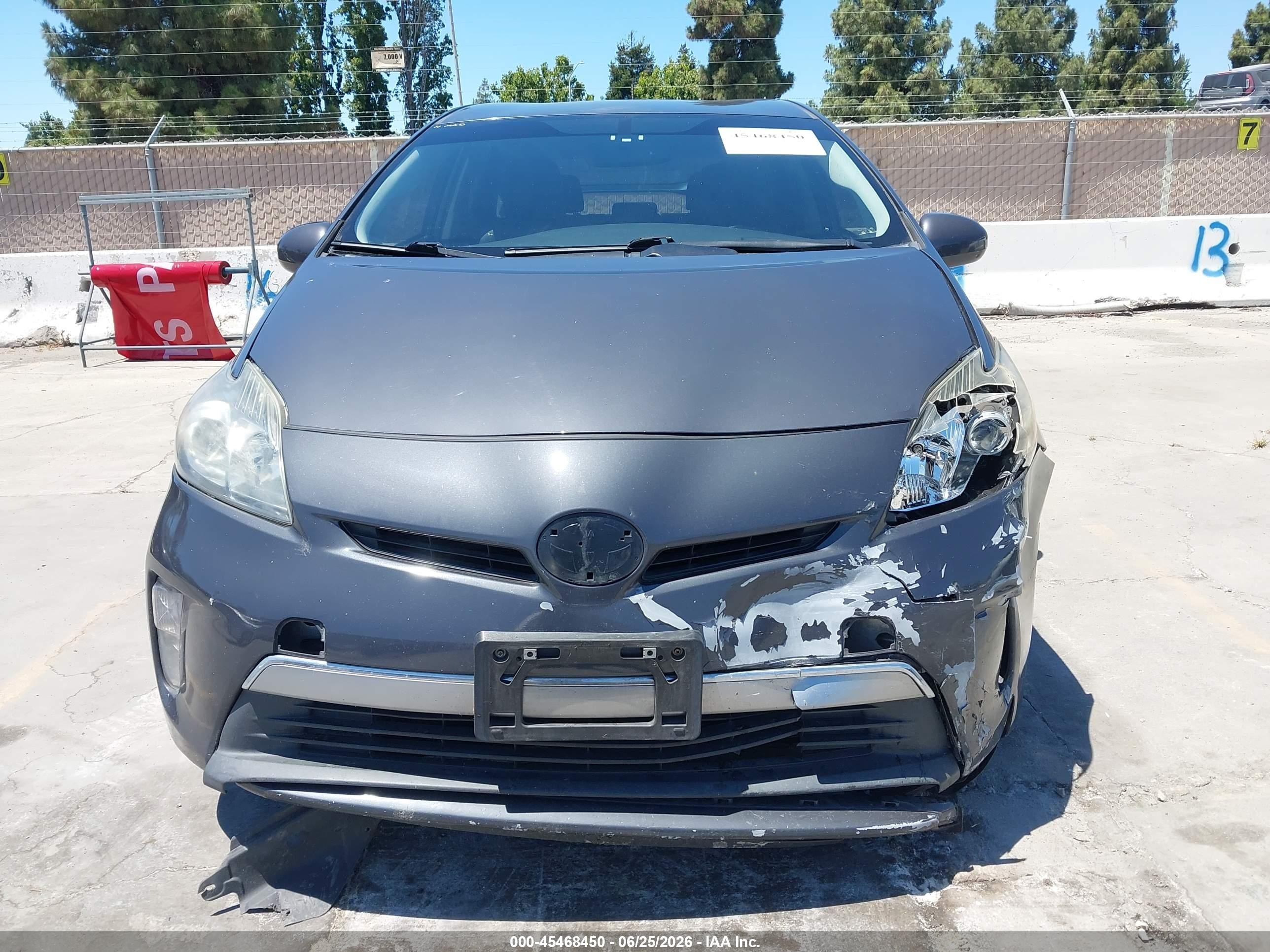 2014 Toyota Prius Plug-in Advanced Gray vin: JTDKN3DP8E3056762