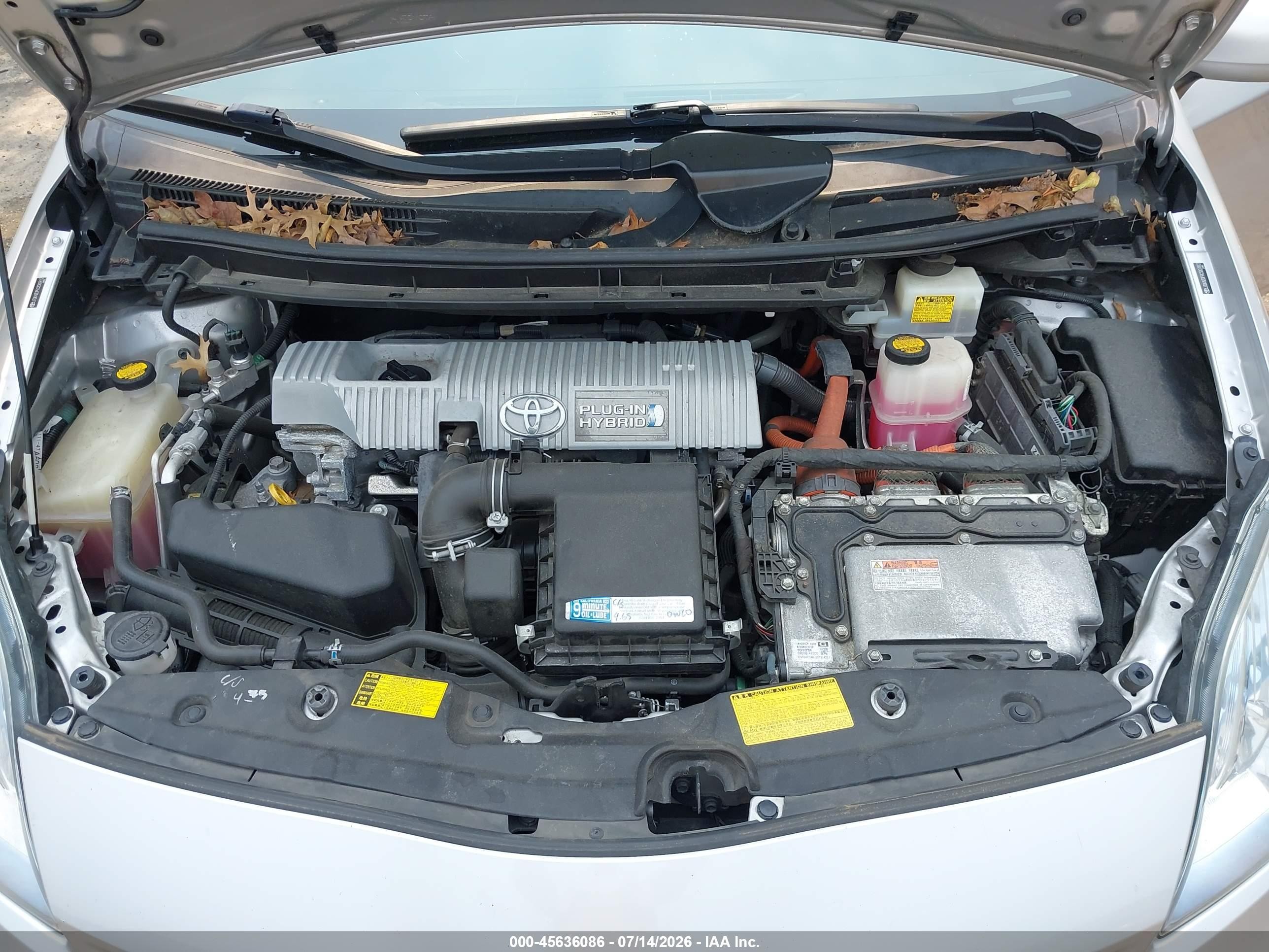2012 Toyota Prius Plug-in   Silver vin: JTDKN3DP9C3007812
