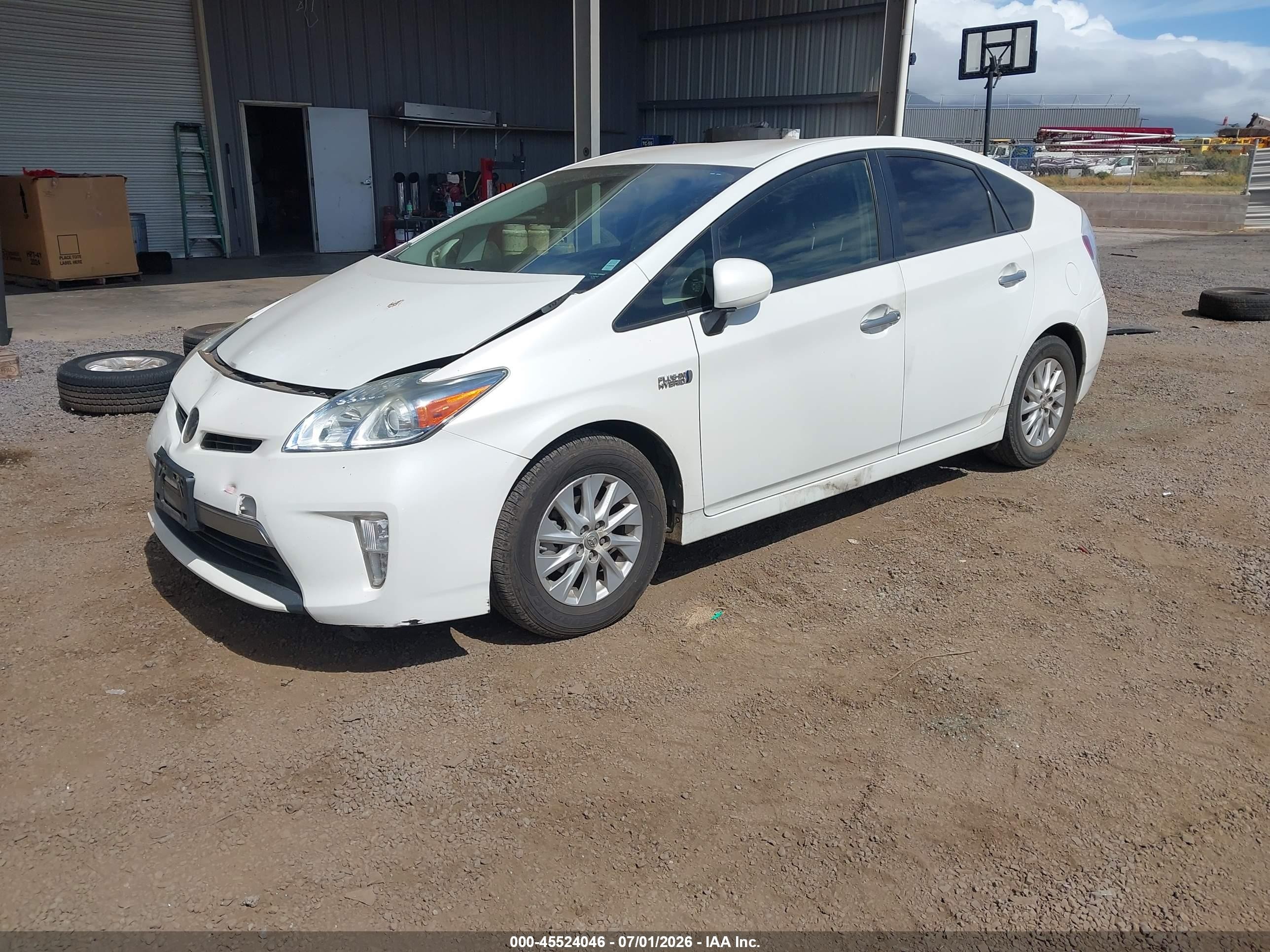 2012 Toyota Prius Plug-in   Белый vin: JTDKN3DP9C3028966