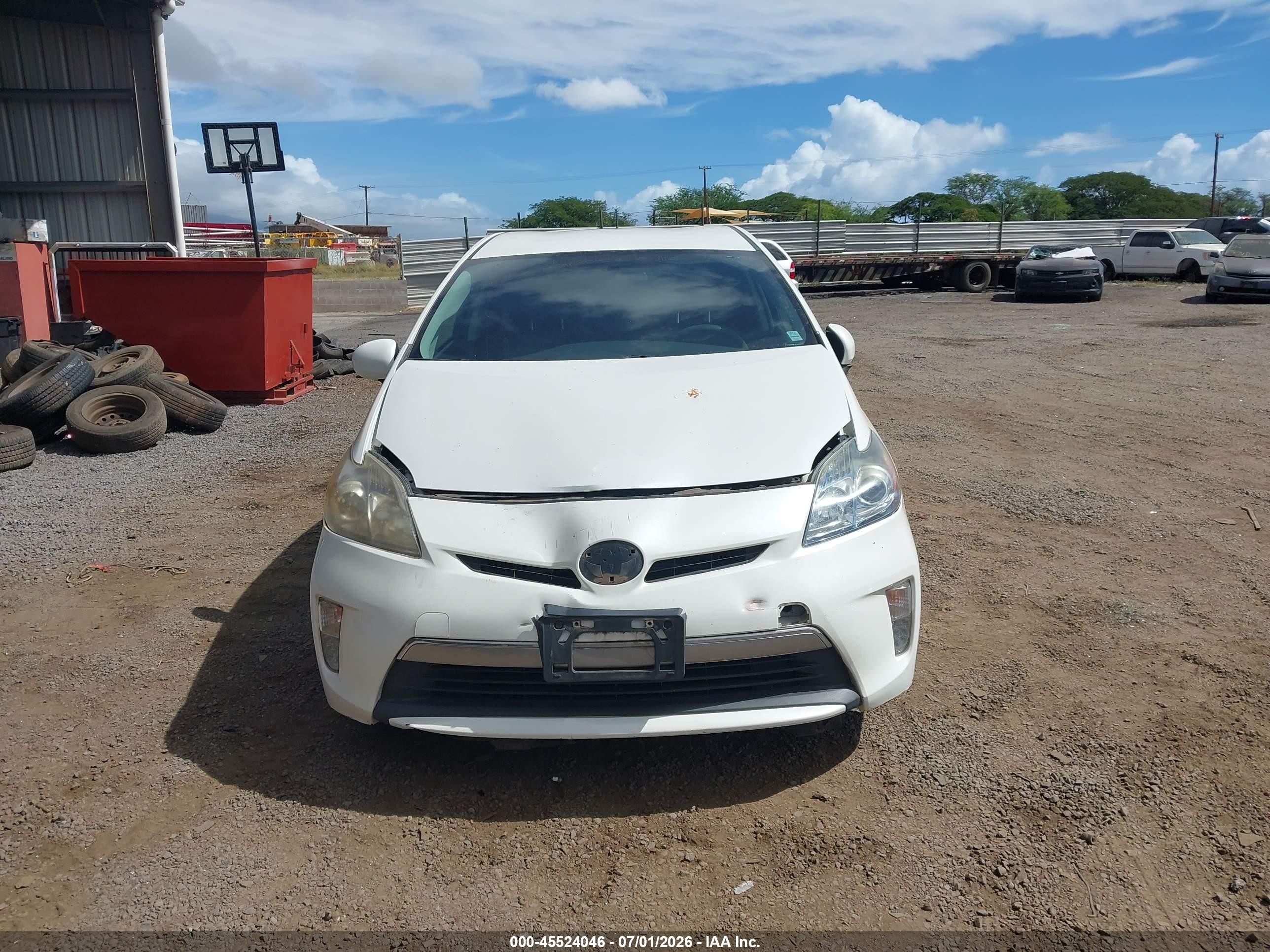 2012 Toyota Prius Plug-in   Белый vin: JTDKN3DP9C3028966