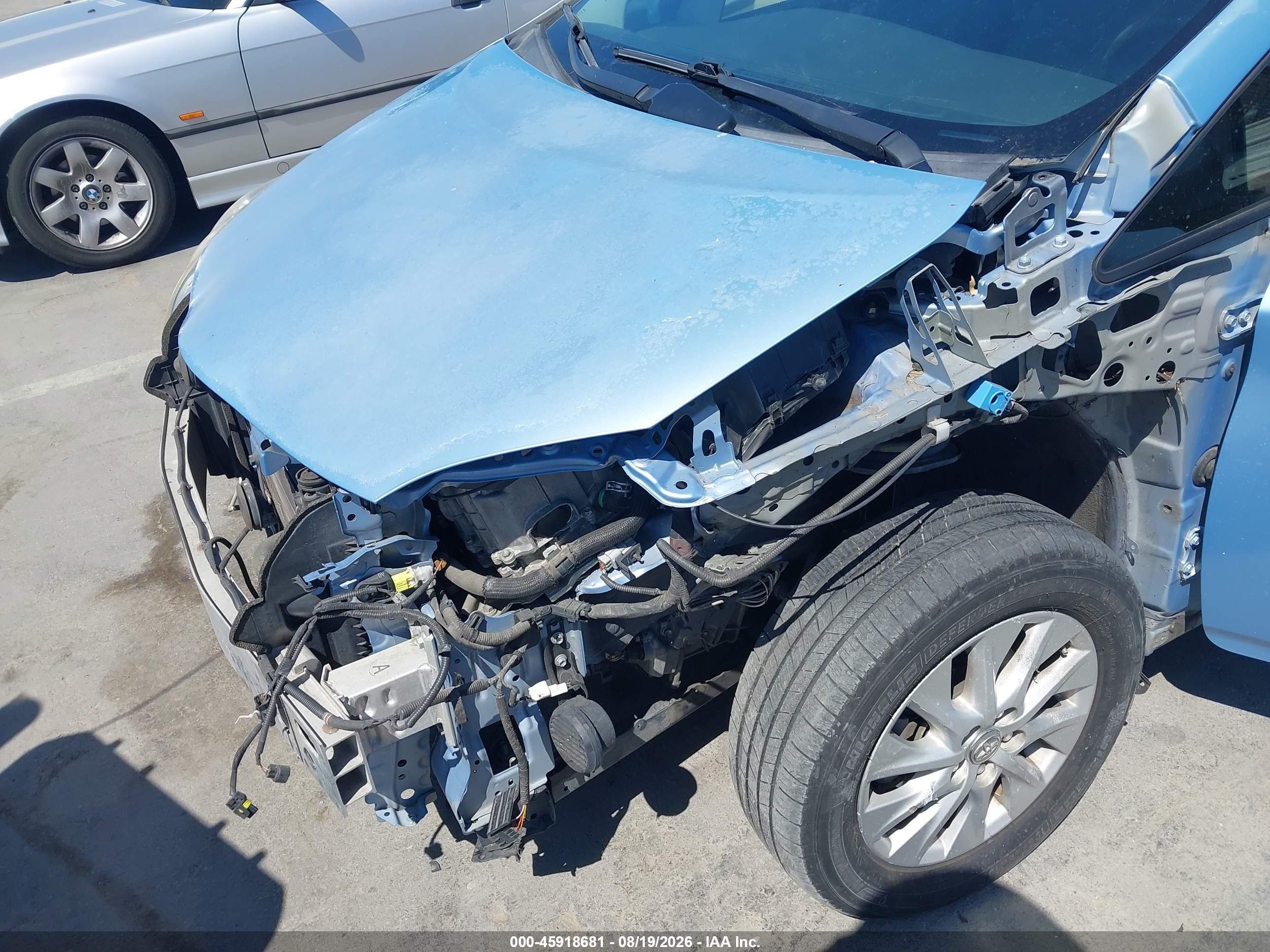 2013 Toyota Prius Plug-in   Blue vin: JTDKN3DP9D3044943