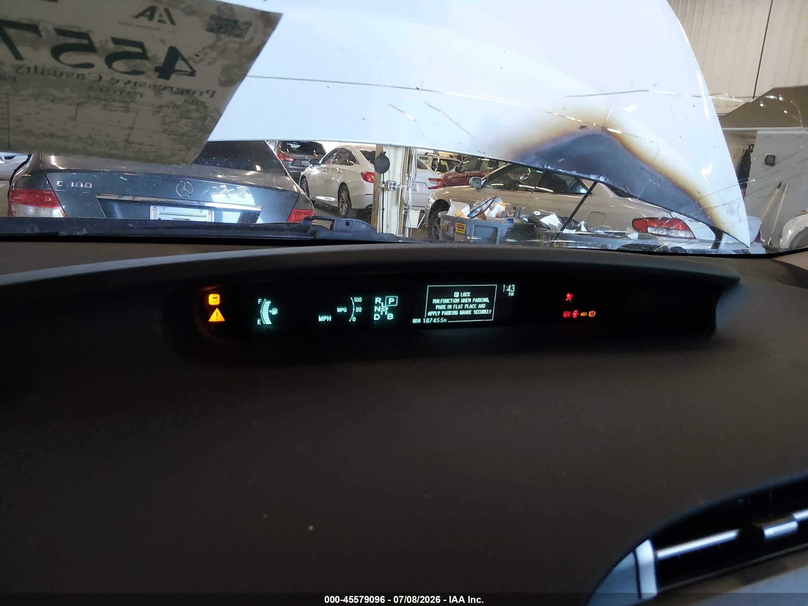 2013 Toyota Prius Plug-in   White vin: JTDKN3DP9D3046644