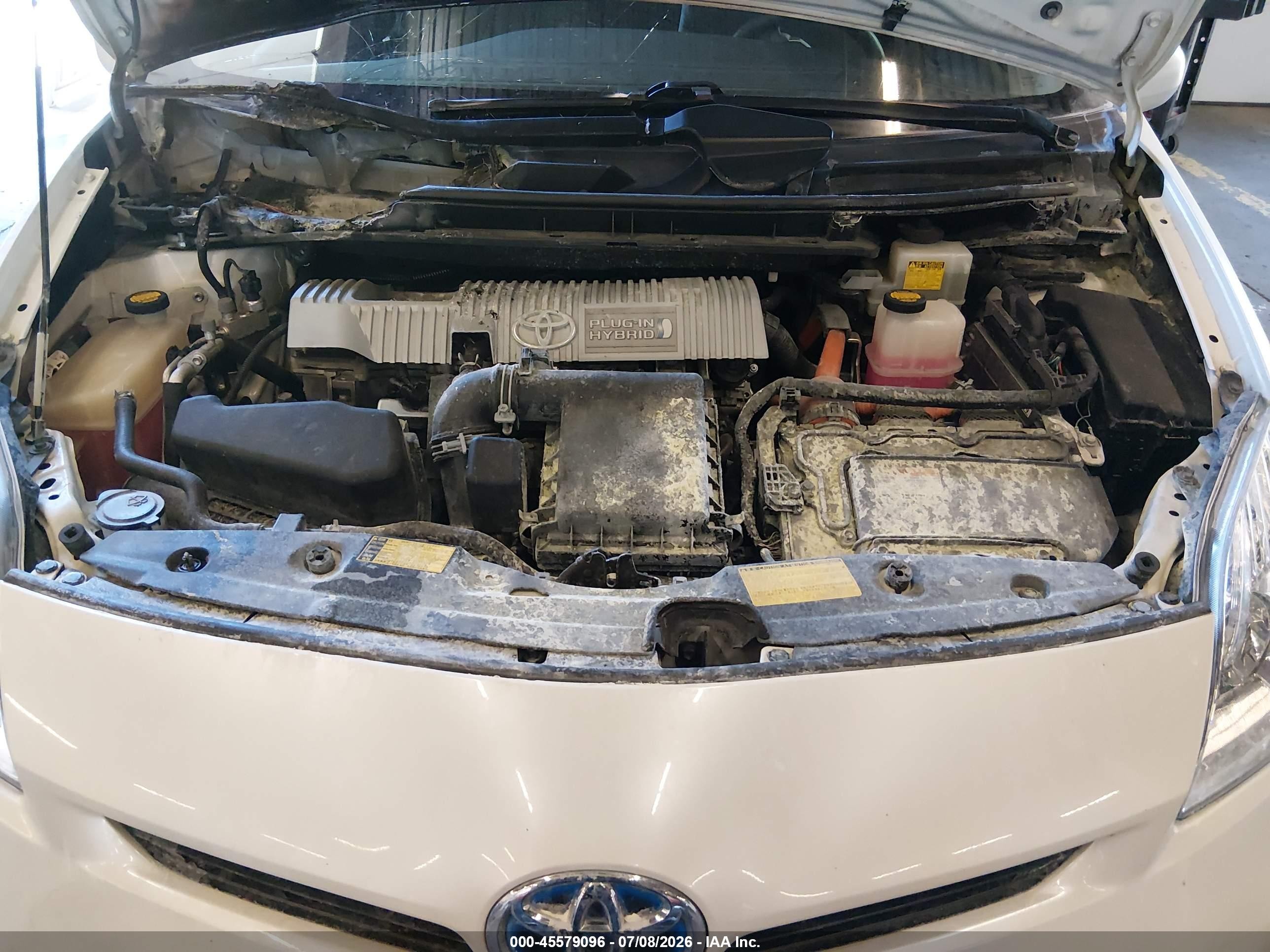 2013 Toyota Prius Plug-in   White vin: JTDKN3DP9D3046644
