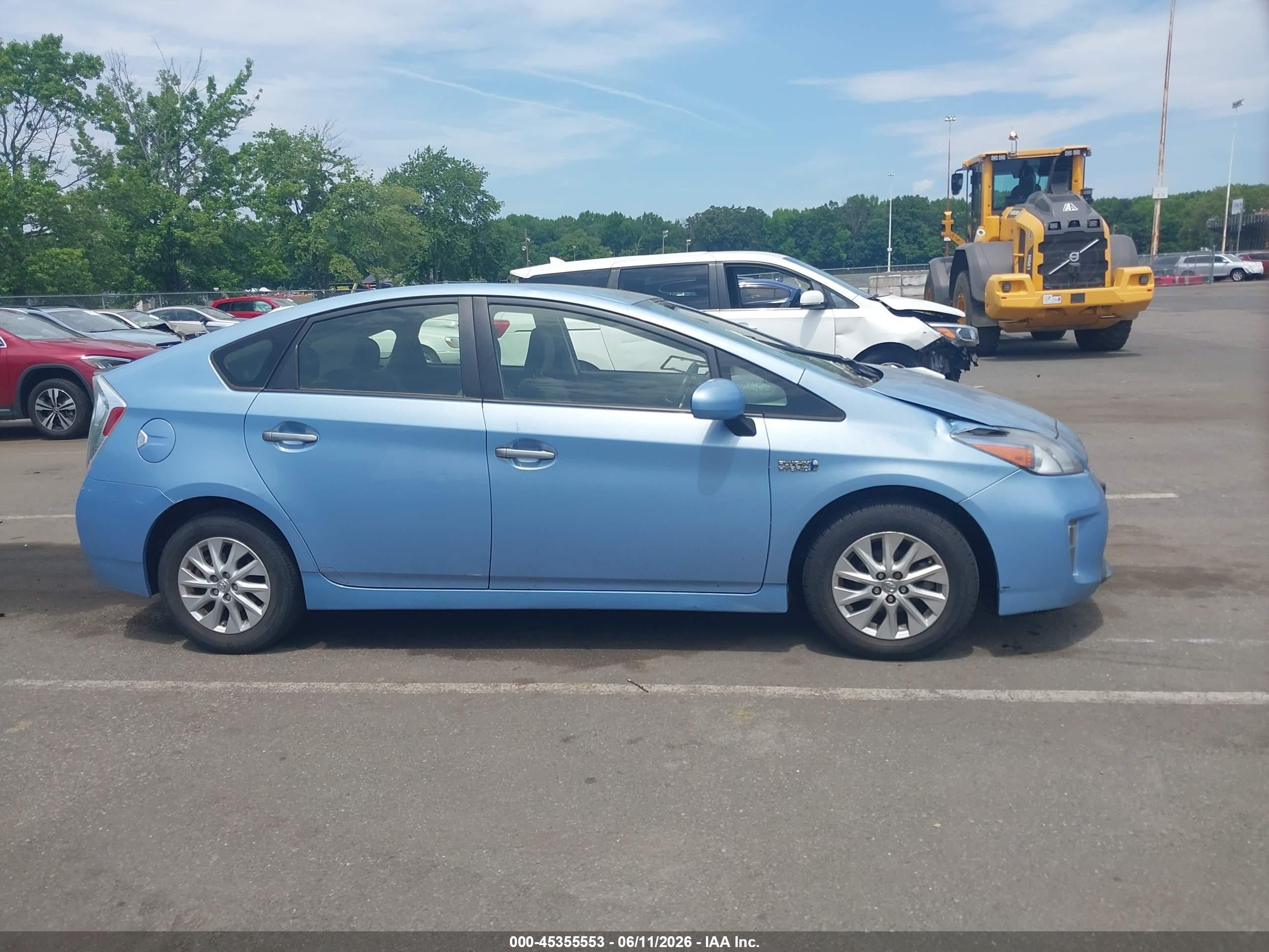 2014 Toyota Prius Plug-in   Синий vin: JTDKN3DP9E3050193