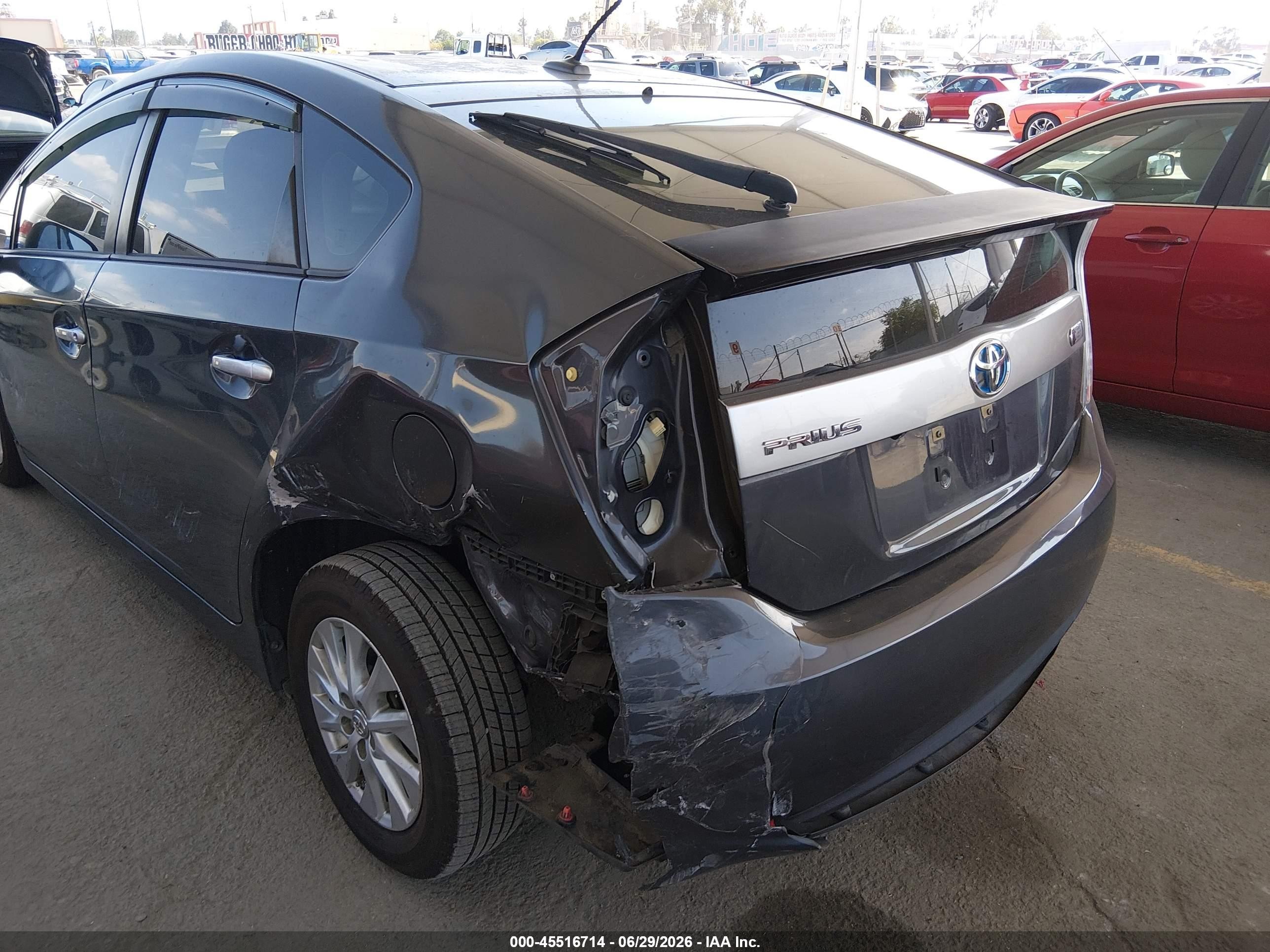 2014 Toyota Prius Plug-in   Gray vin: JTDKN3DP9E3055488