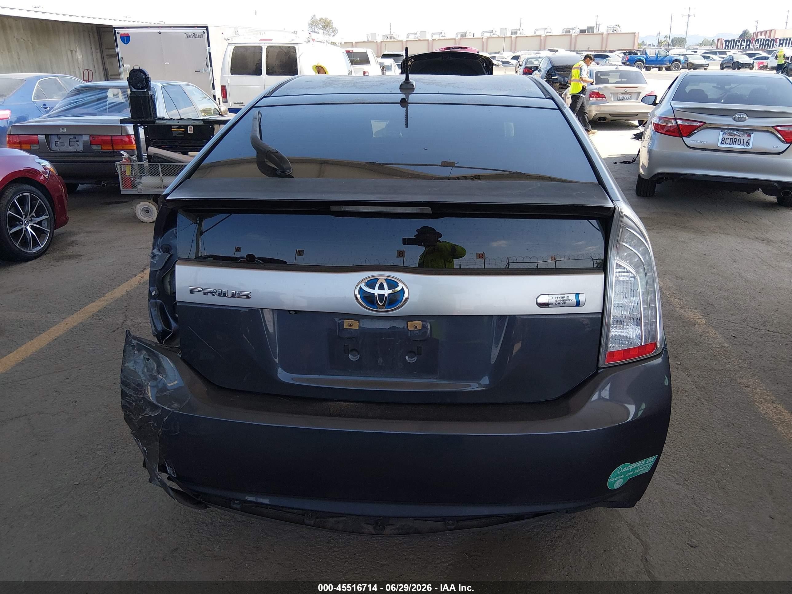 2014 Toyota Prius Plug-in   Gray vin: JTDKN3DP9E3055488