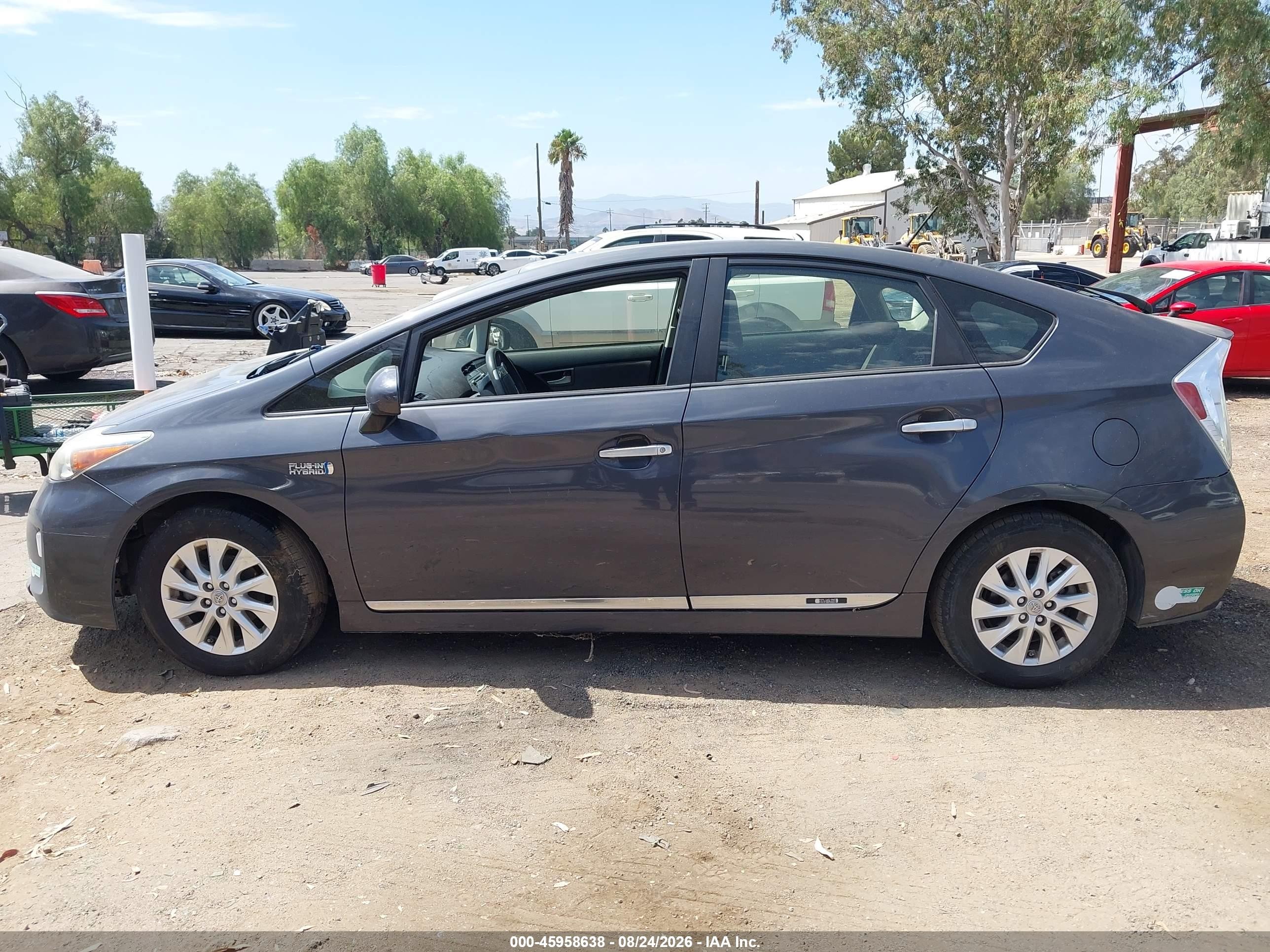 2014 Toyota Prius Plug-in   Gray vin: JTDKN3DP9E3058293
