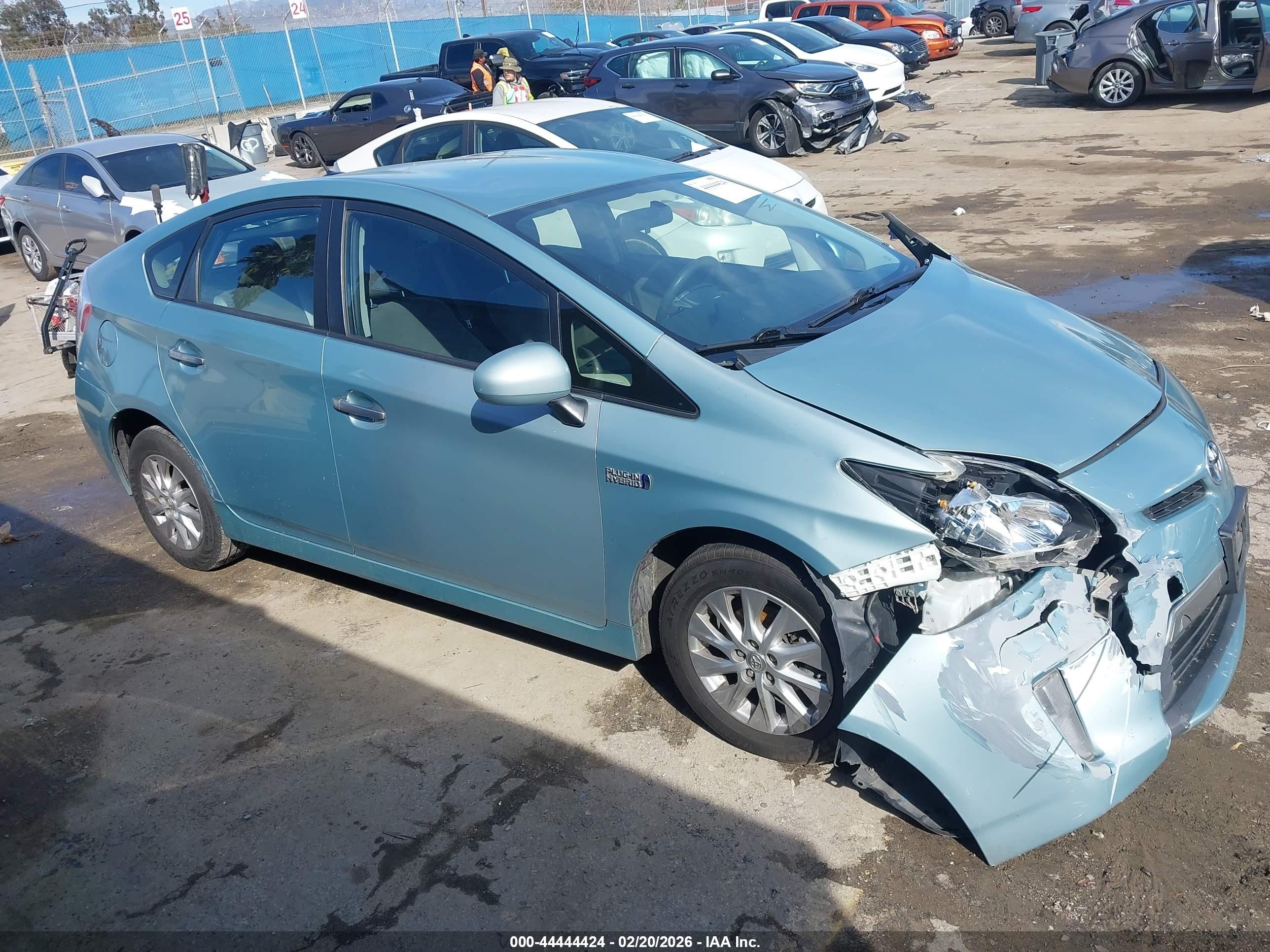 2015 Toyota Prius Plug-in   Light Blue vin: JTDKN3DP9F3072955