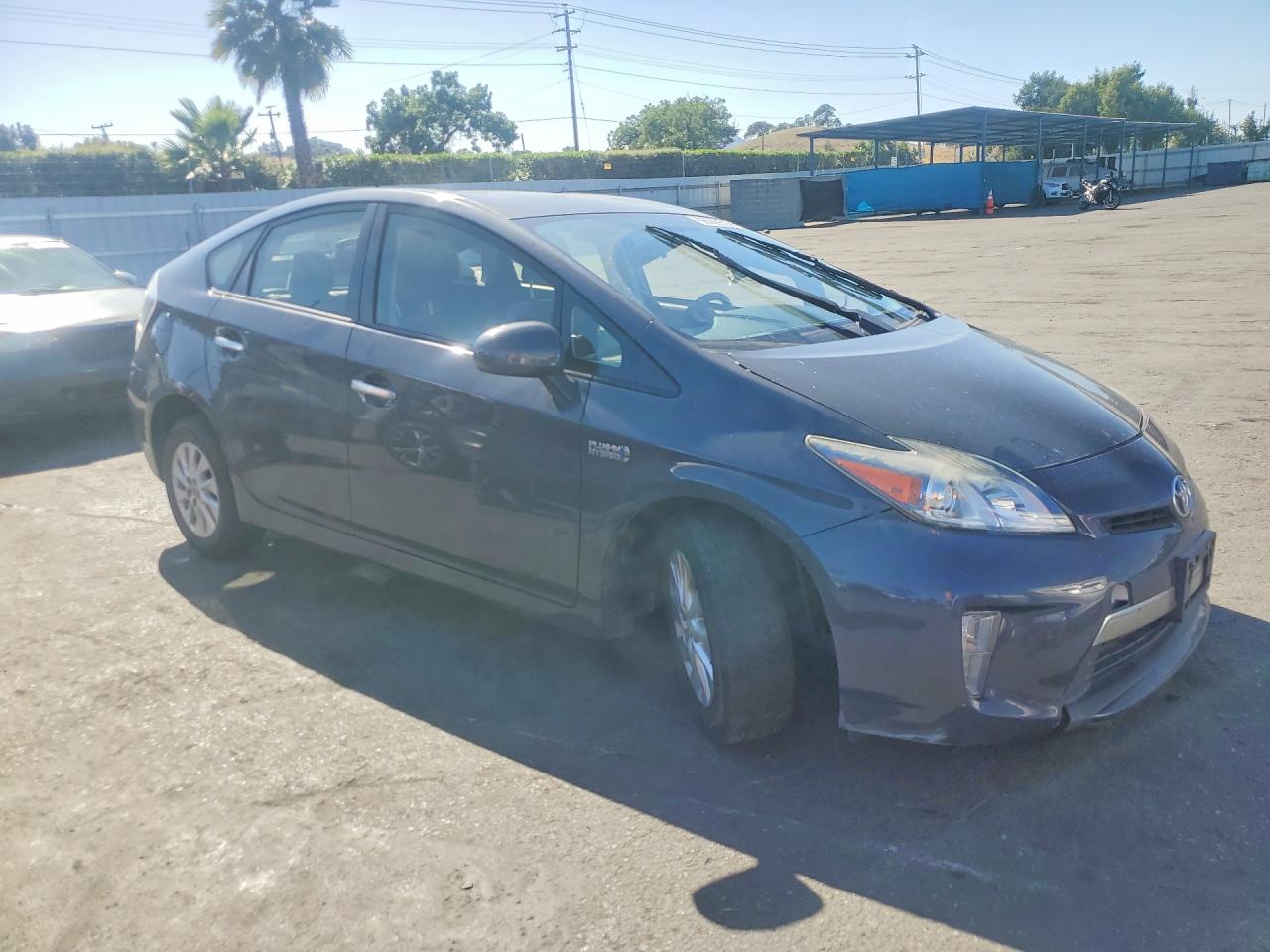 2015 Toyota Prius Plug-in Hybrid Base Charcoal vin: JTDKN3DP9F3074172