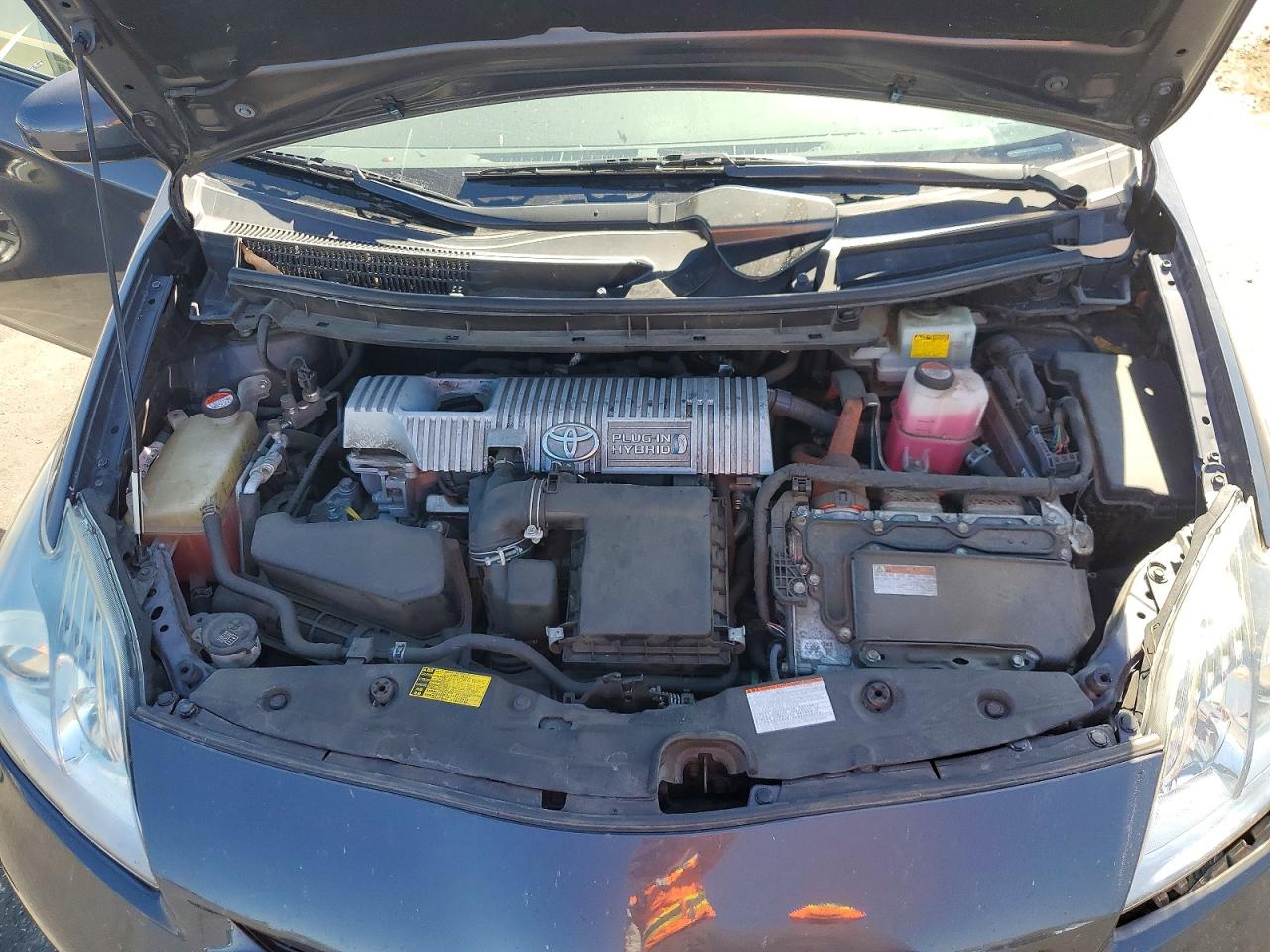 2015 Toyota Prius Plug-in Hybrid Base Charcoal vin: JTDKN3DP9F3074172