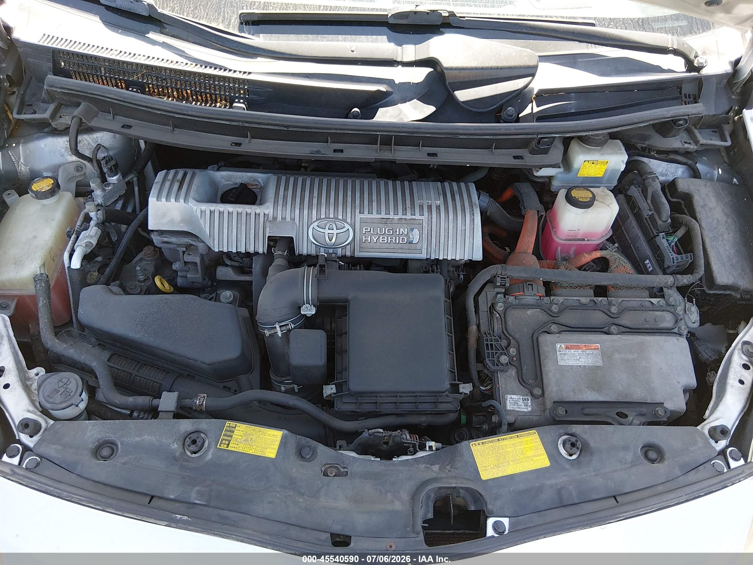 2012 Toyota Prius Plug-in Advanced Silver vin: JTDKN3DPXC3001310
