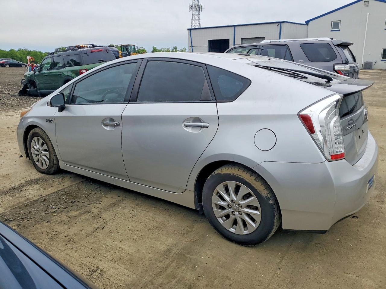 2013 Toyota Prius Plug-in Hybrid Base Silver vin: JTDKN3DPXD3031750