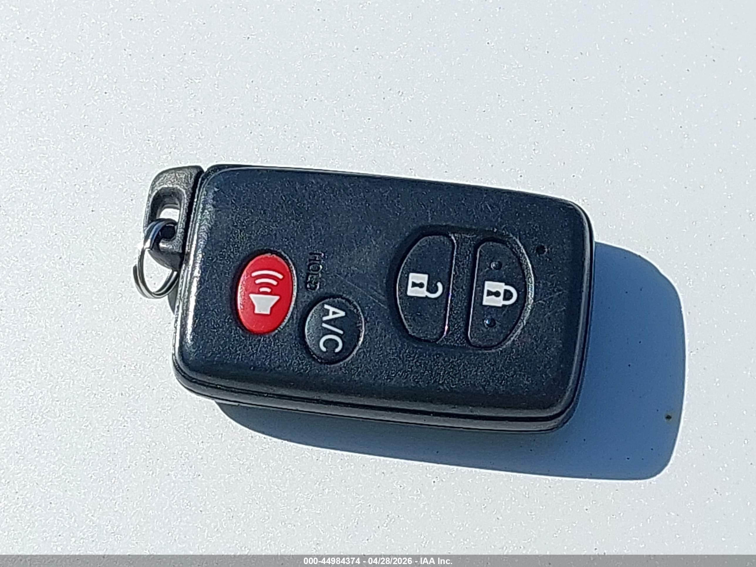 2013 Toyota Prius Plug-in   Gray vin: JTDKN3DPXD3041565