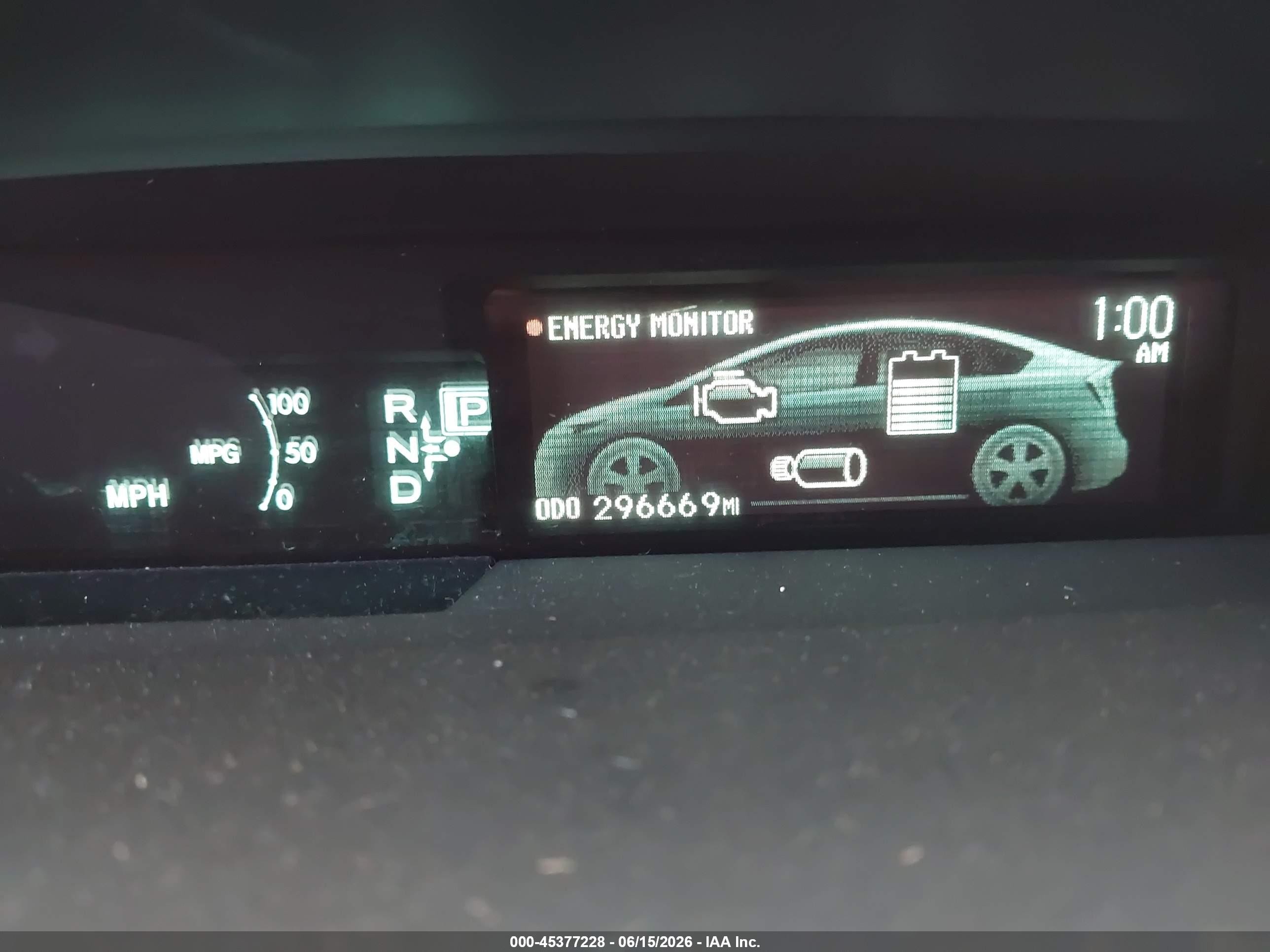 2014 Toyota Prius Plug-in   White vin: JTDKN3DPXE3055385