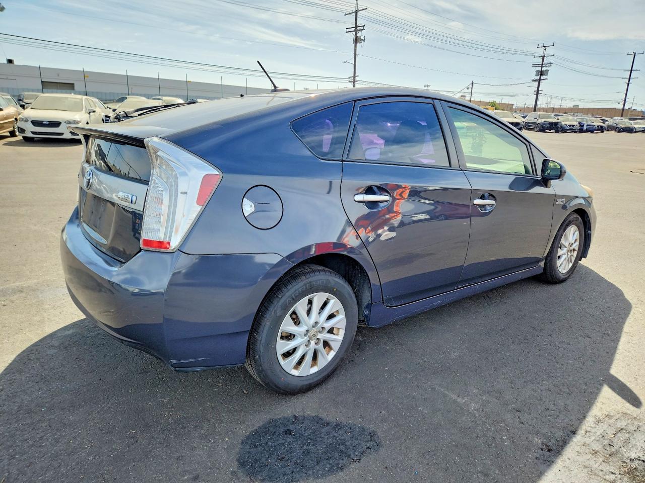 2015 Toyota Prius Plug-in Hybrid Base Gray vin: JTDKN3DPXF3066677