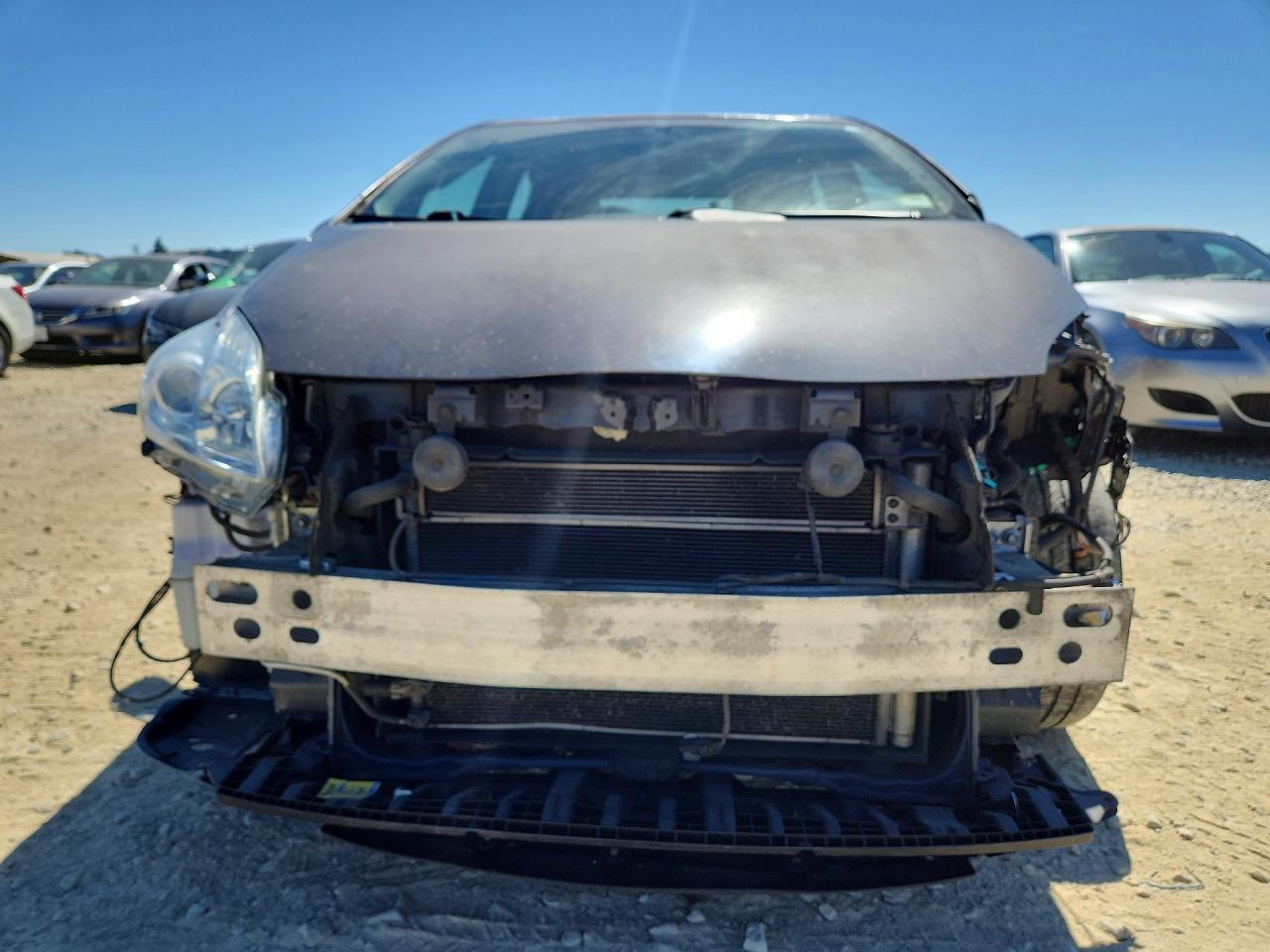 2010 Toyota Prius Iii Gray vin: JTDKN3DU0A0149860